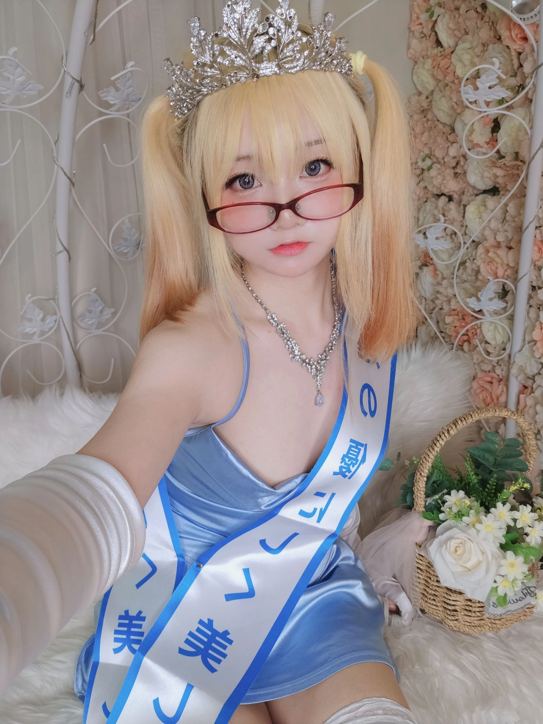 [紅人]周詩怡街拍超清藝術珍藏：周詩怡優雅演繹美腿完美魅力釋放寫真藝術 - 40