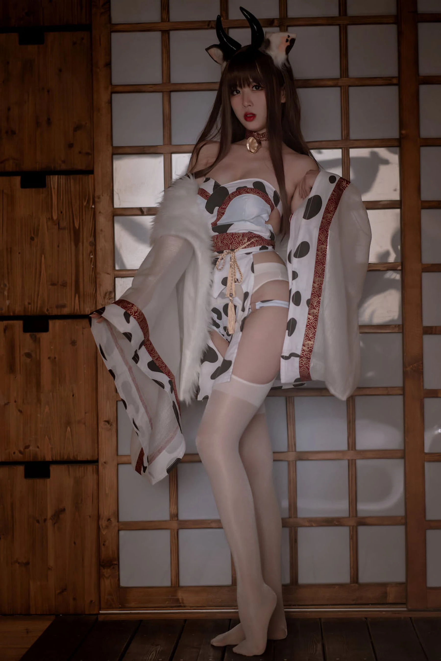 [網紅]韓子萱藝術攝影大師作：韓子萱魅惑於街拍綻放美腿韻味超清演繹 - 3