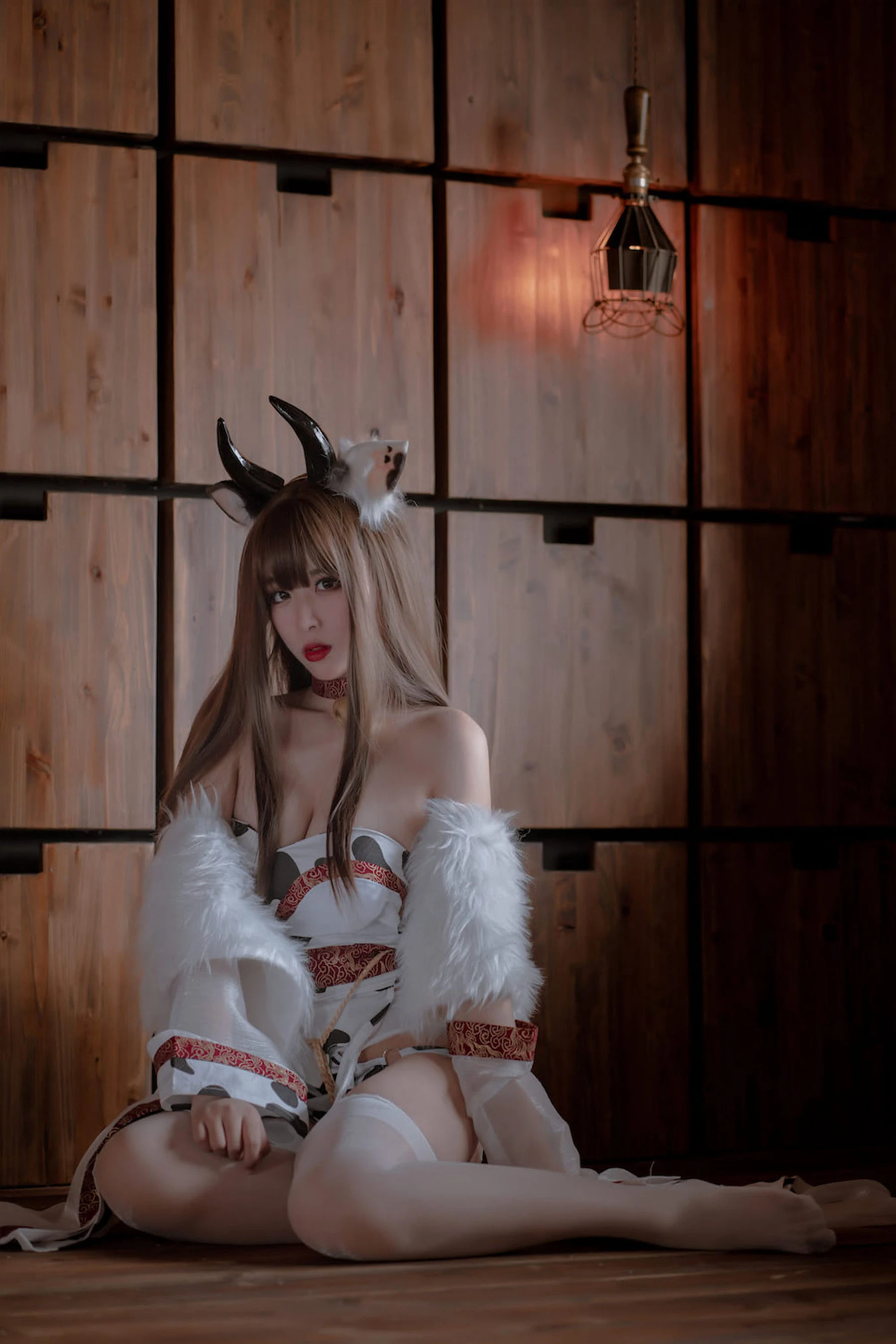 [網紅]韓子萱藝術攝影大師作：韓子萱魅惑於街拍綻放美腿韻味超清演繹 - 7