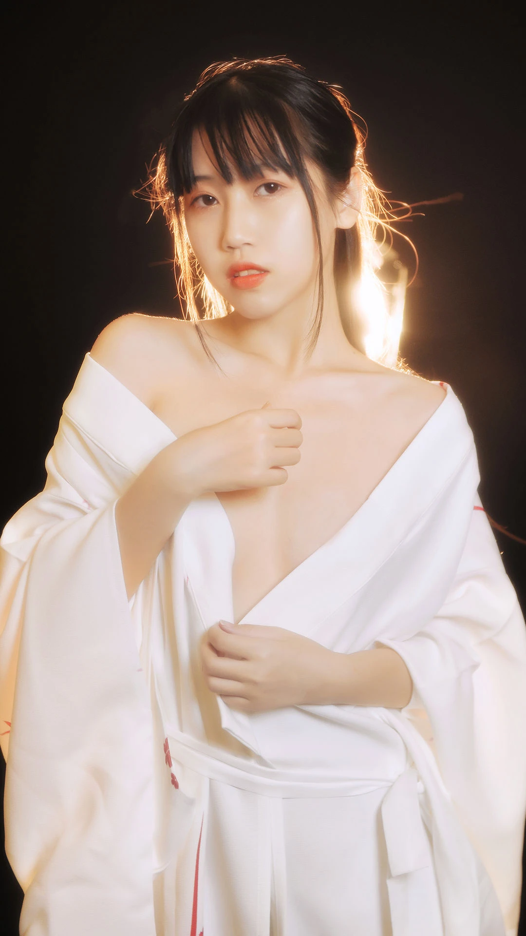 [美模]林雨婷林雨婷街拍精選美圖：甜美風採釋放美胸誘惑凸顯寫真大片 - 10