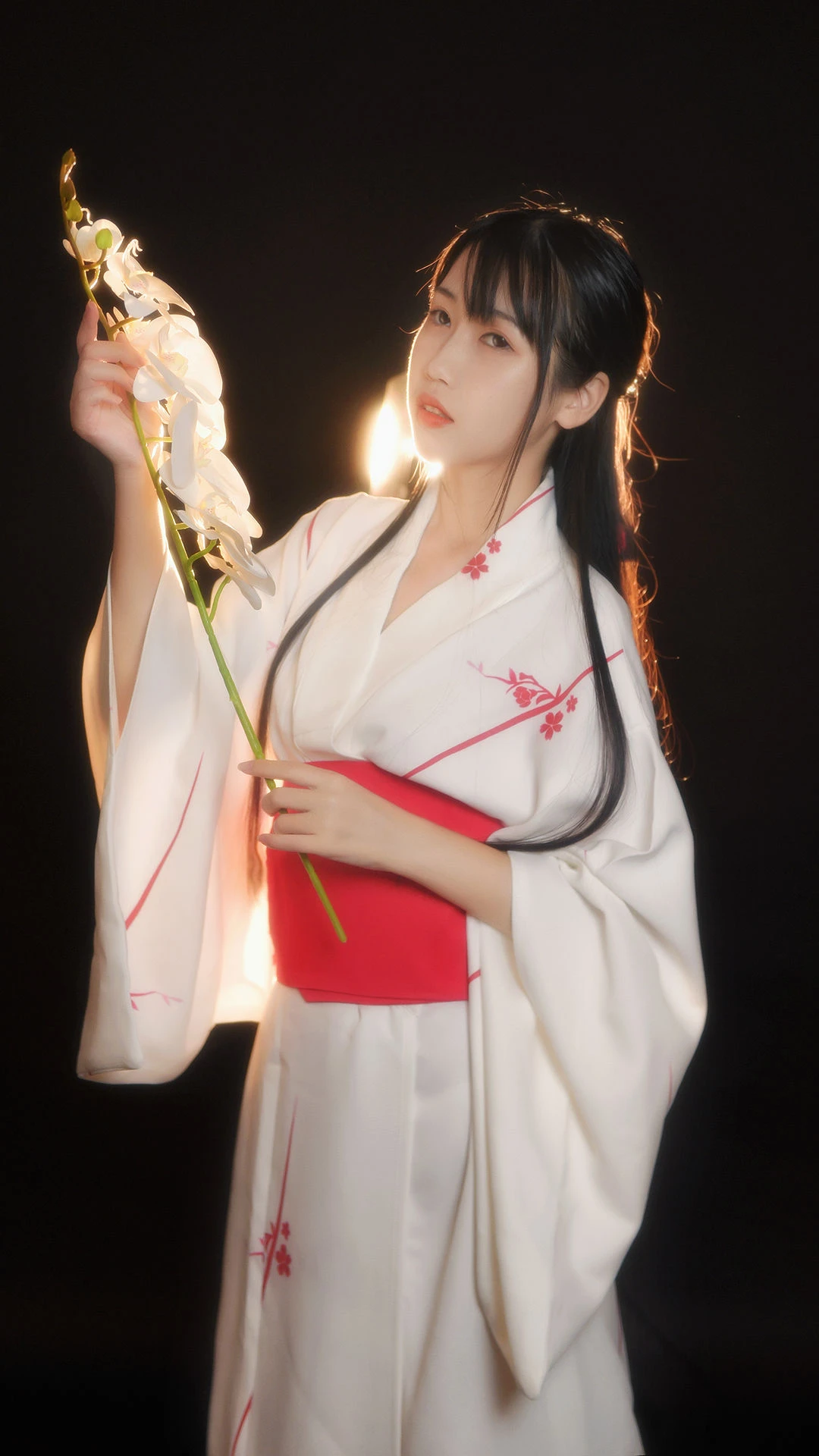 [美模]林雨婷林雨婷街拍精選美圖：甜美風採釋放美胸誘惑凸顯寫真大片 - 13