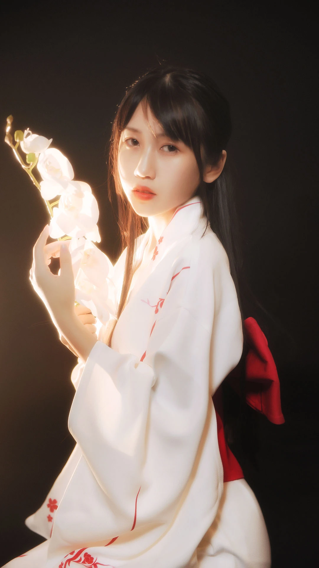 [美模]林雨婷林雨婷街拍精選美圖：甜美風採釋放美胸誘惑凸顯寫真大片 - 27