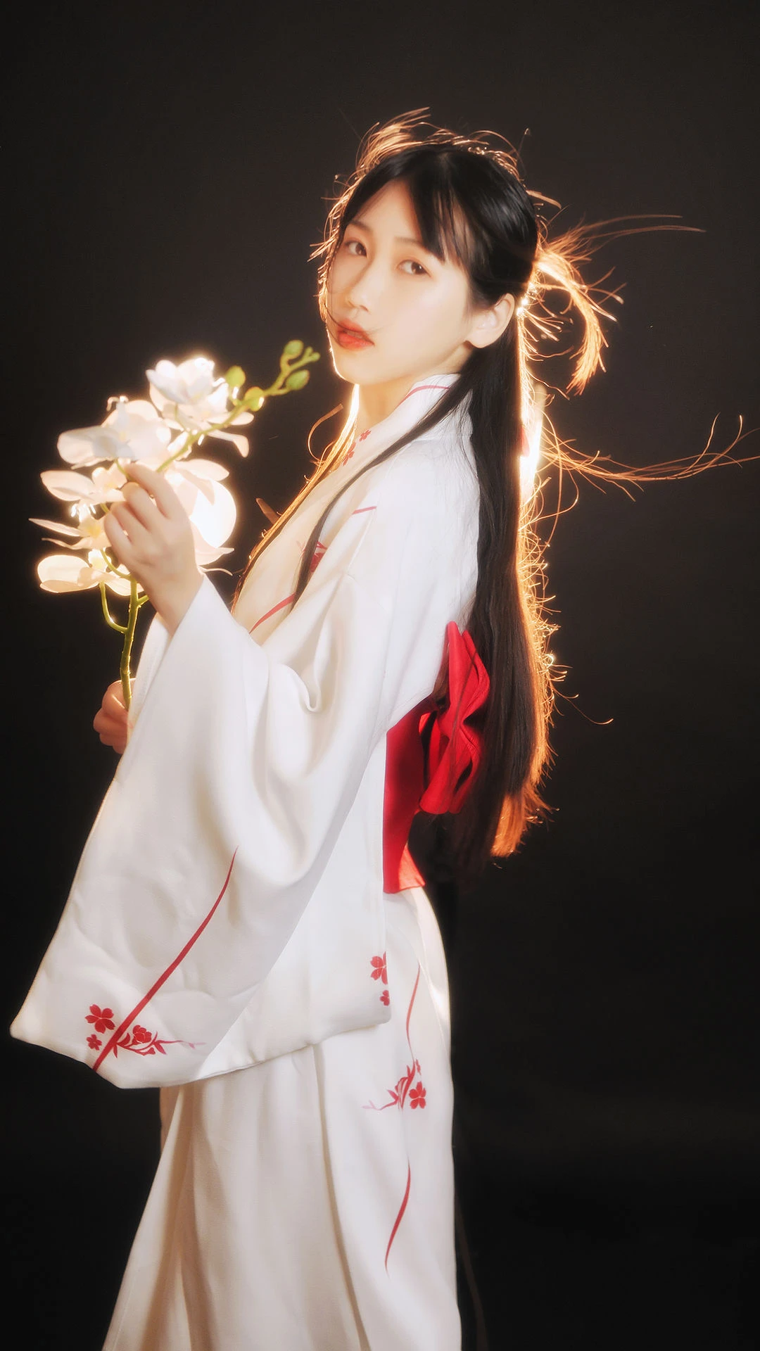 [美模]林雨婷林雨婷街拍精選美圖：甜美風採釋放美胸誘惑凸顯寫真大片 - 5