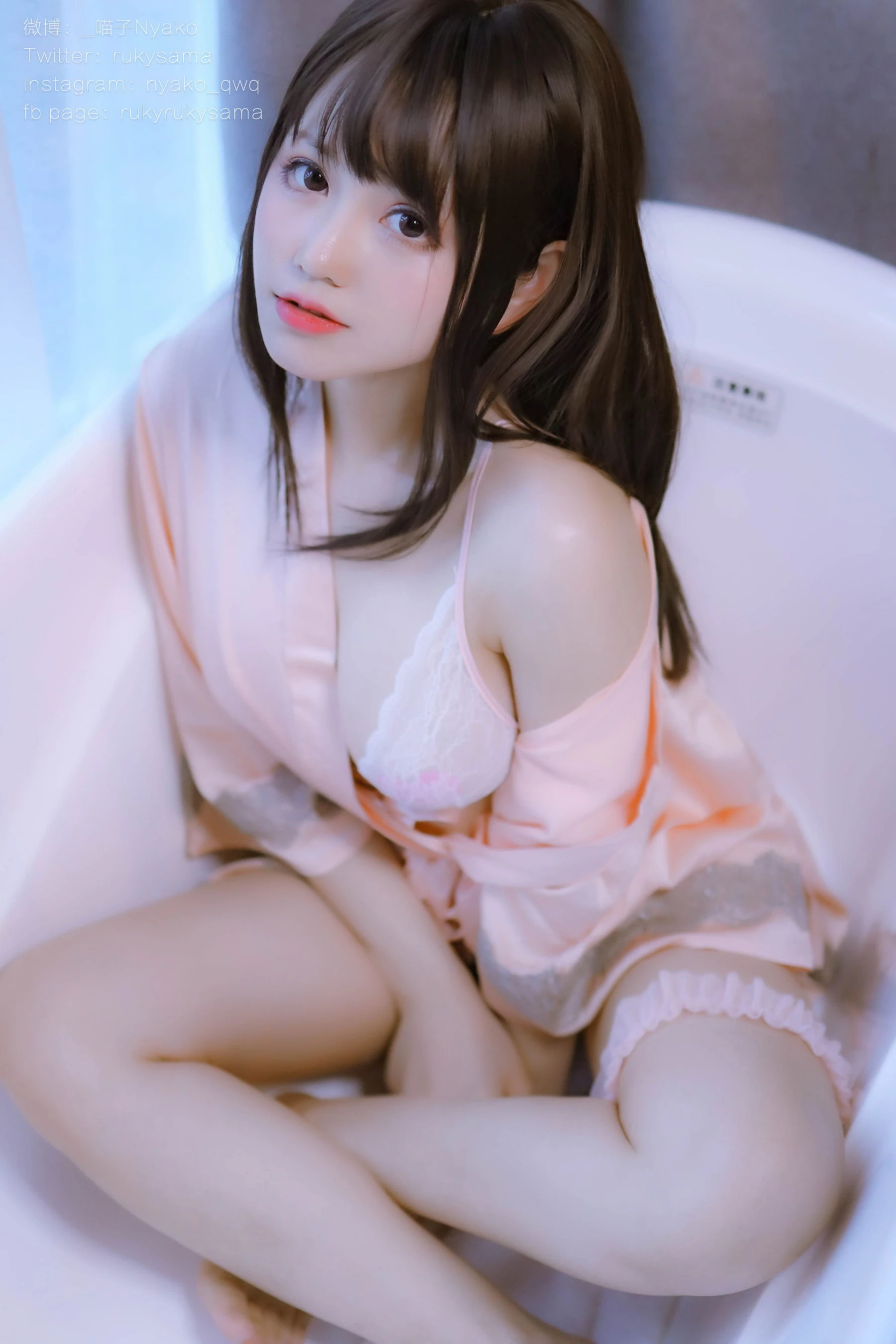 [美女]張雨晴高清攝影作品：自然光攝影甜美釋放張雨晴美腿曲線神韻綻放寫真集 - 18