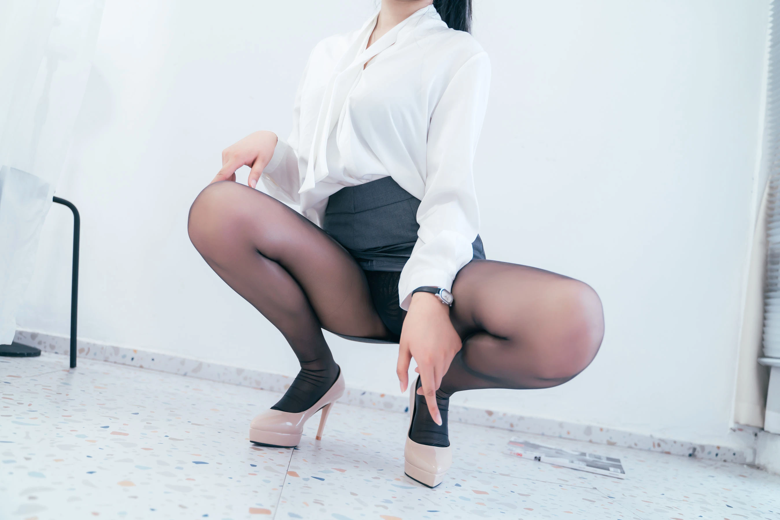 [藝人]高欣妍高欣妍室內首發美圖：魅惑神韻釋放美胸誘惑釋放寫真大片 - 22