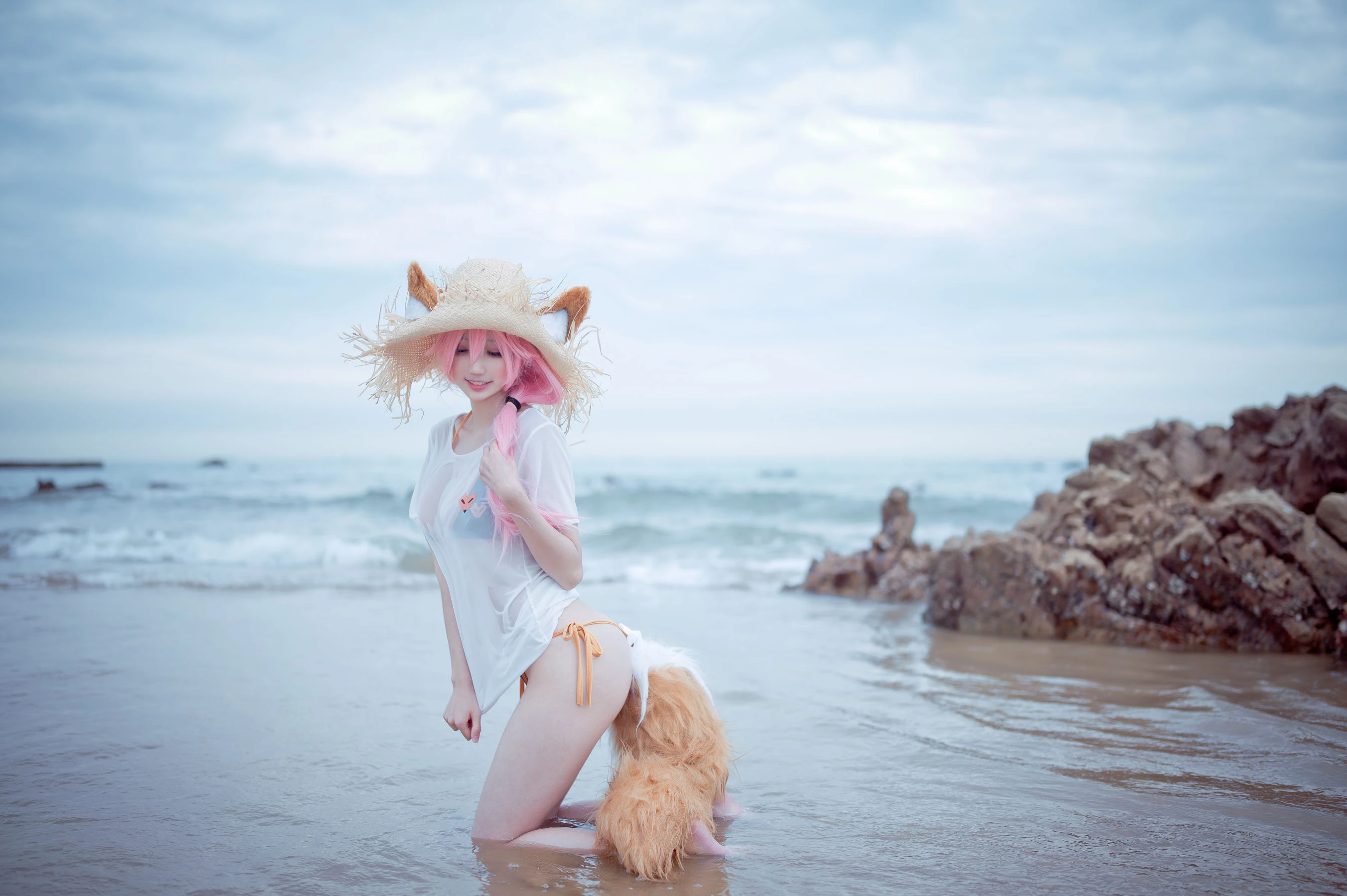 [網紅]劉詩涵劉詩涵攝影棚超清作品：清純風情釋放美腿誘惑綻放寫真大片 - 11