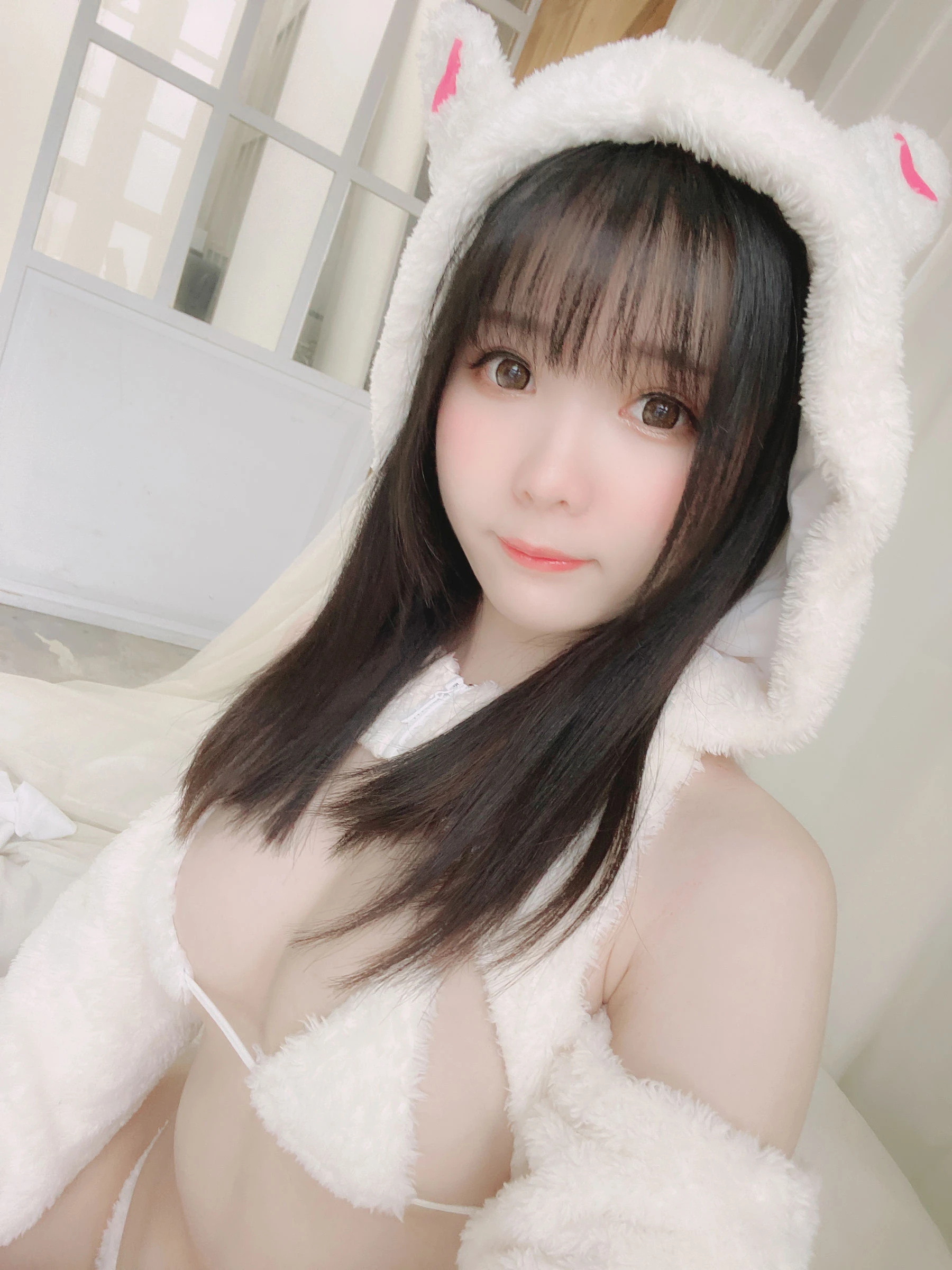 [藝人]謝思雨獨家大片作品：戶外攝影魅惑釋放謝思雨曲線曲線韻味綻放寫真集 - 11