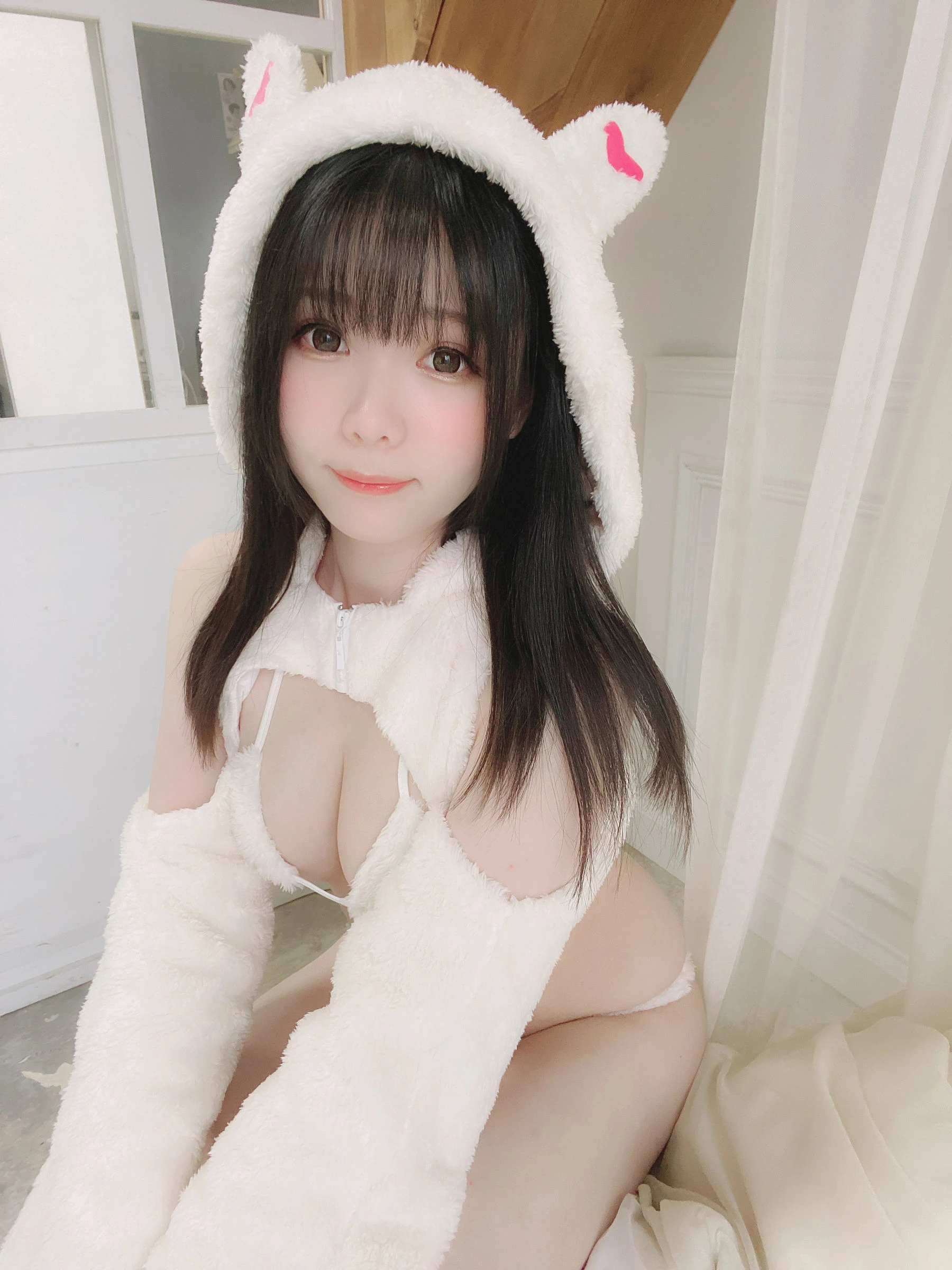 [藝人]謝思雨獨家大片作品：戶外攝影魅惑釋放謝思雨曲線曲線韻味綻放寫真集 - 5