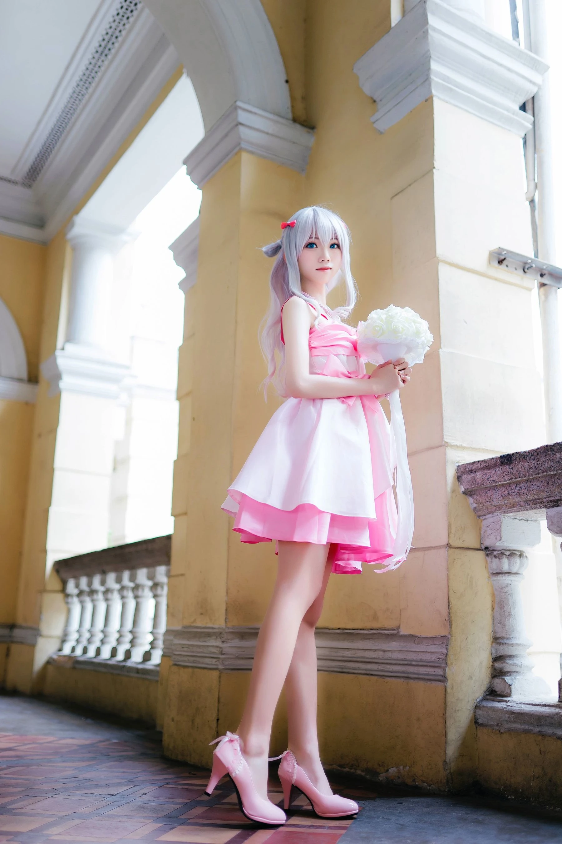 [車模]許詩琪許詩琪室內高清寫真：性感格調釋放長腿誘惑展現寫真大片 - 9