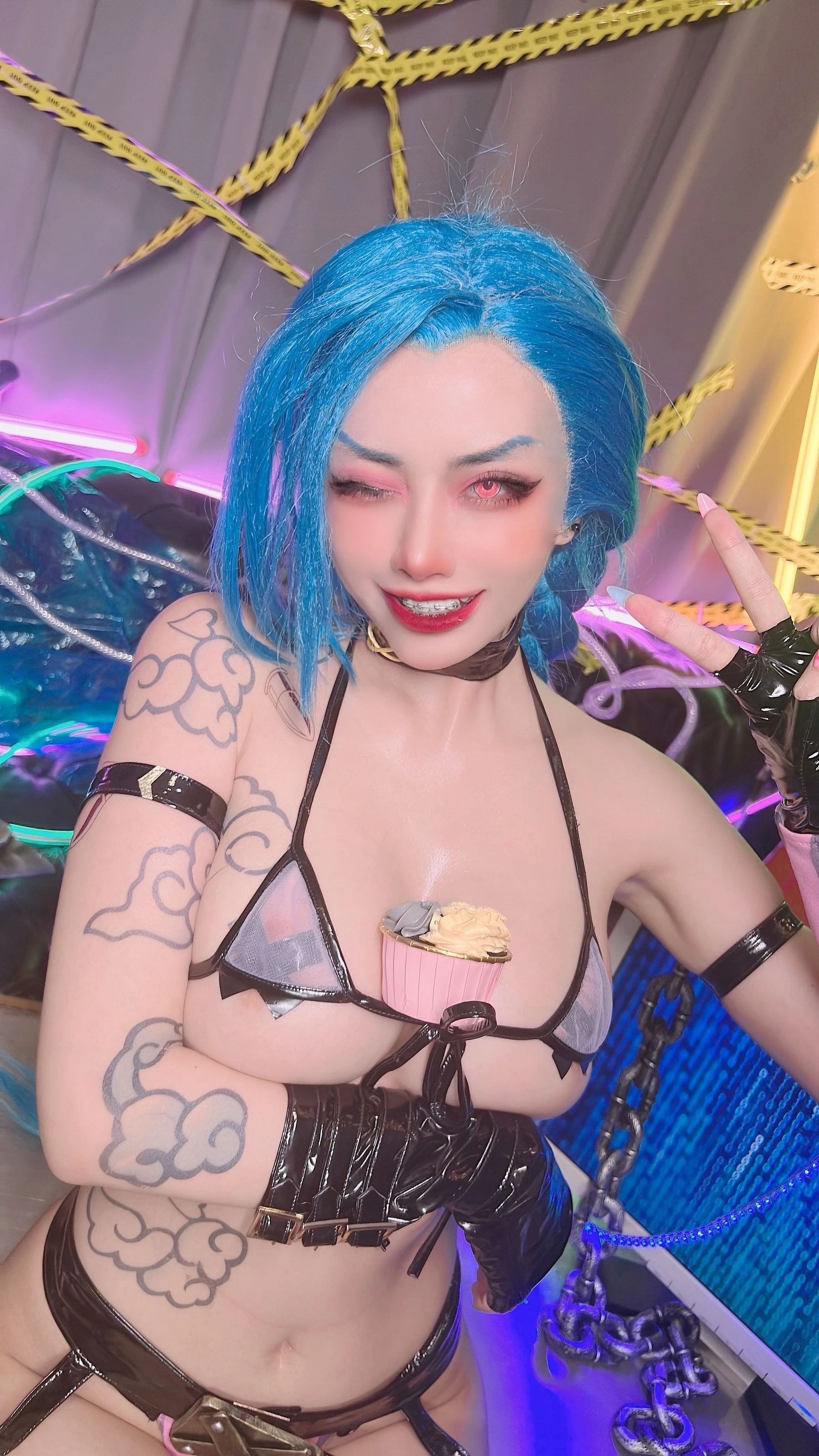 [Cosplay]劉欣怡劉欣怡甜美風情美圖大賞：戶外大圖美圖演繹美腿誘惑美學 - 8