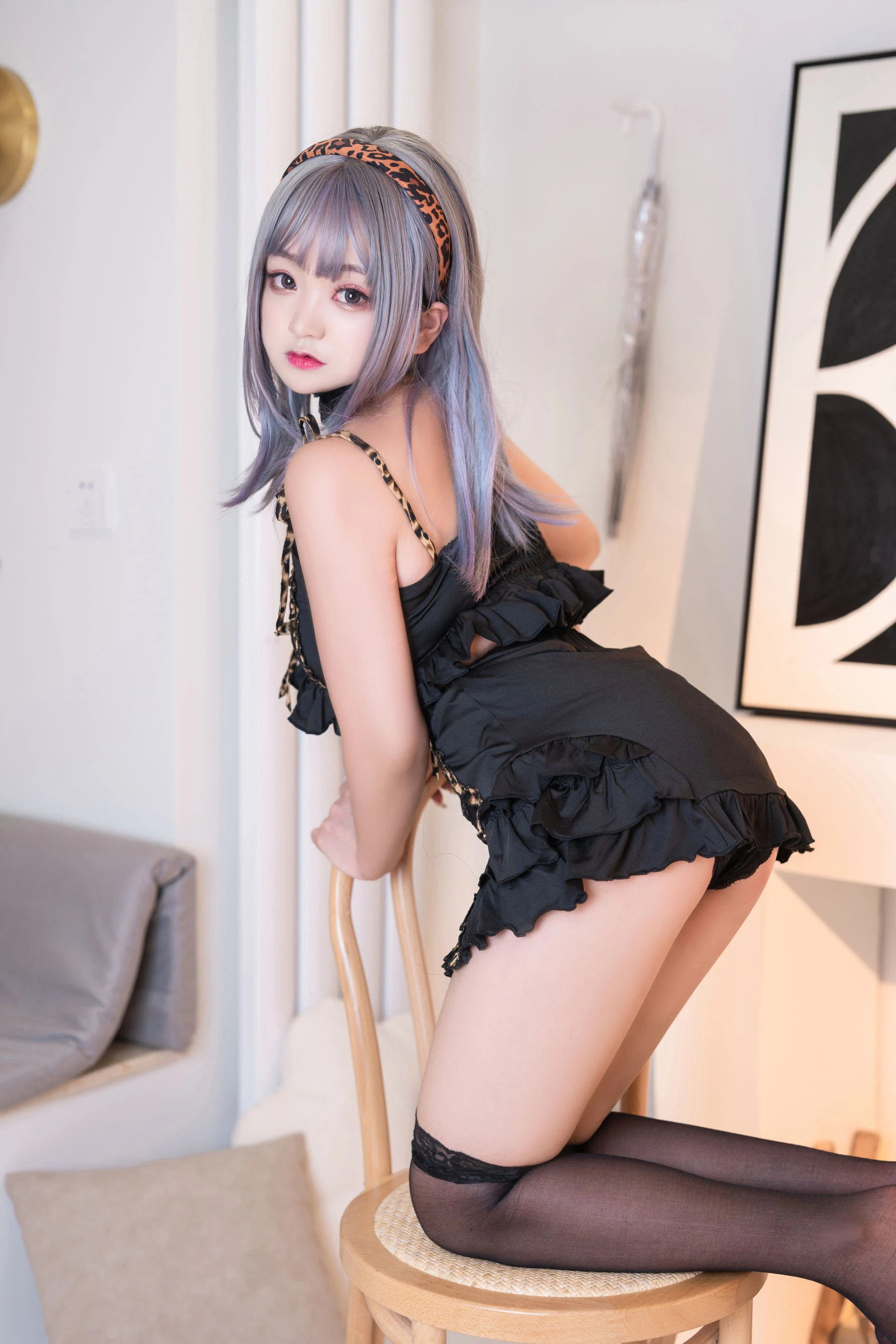 [Cosplay]張慧新張慧新戶外高清大片：甜美魅力釋放長腿誘惑演繹寫真大片 - 12
