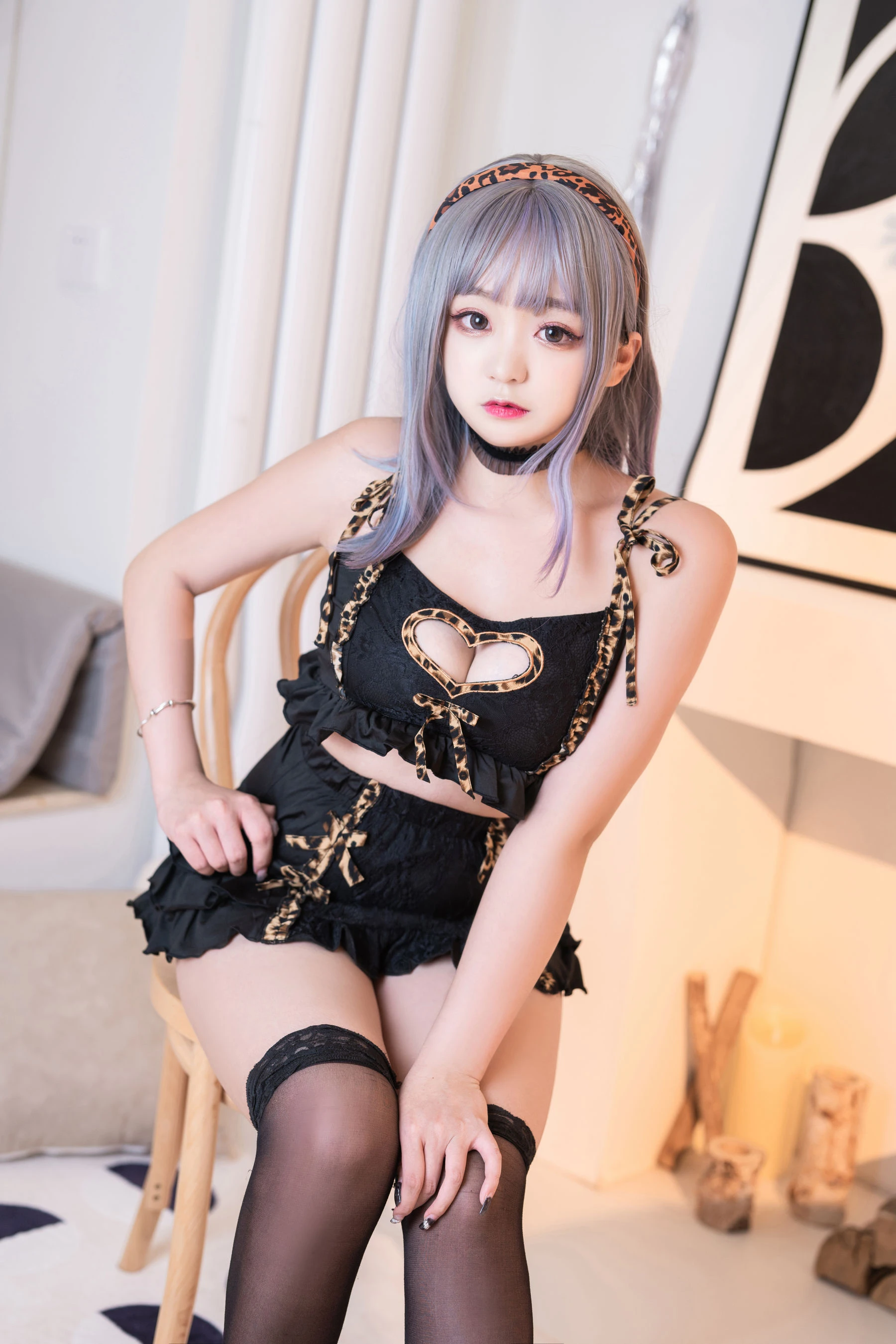 [Cosplay]張慧新張慧新戶外高清大片：甜美魅力釋放長腿誘惑演繹寫真大片 - 2