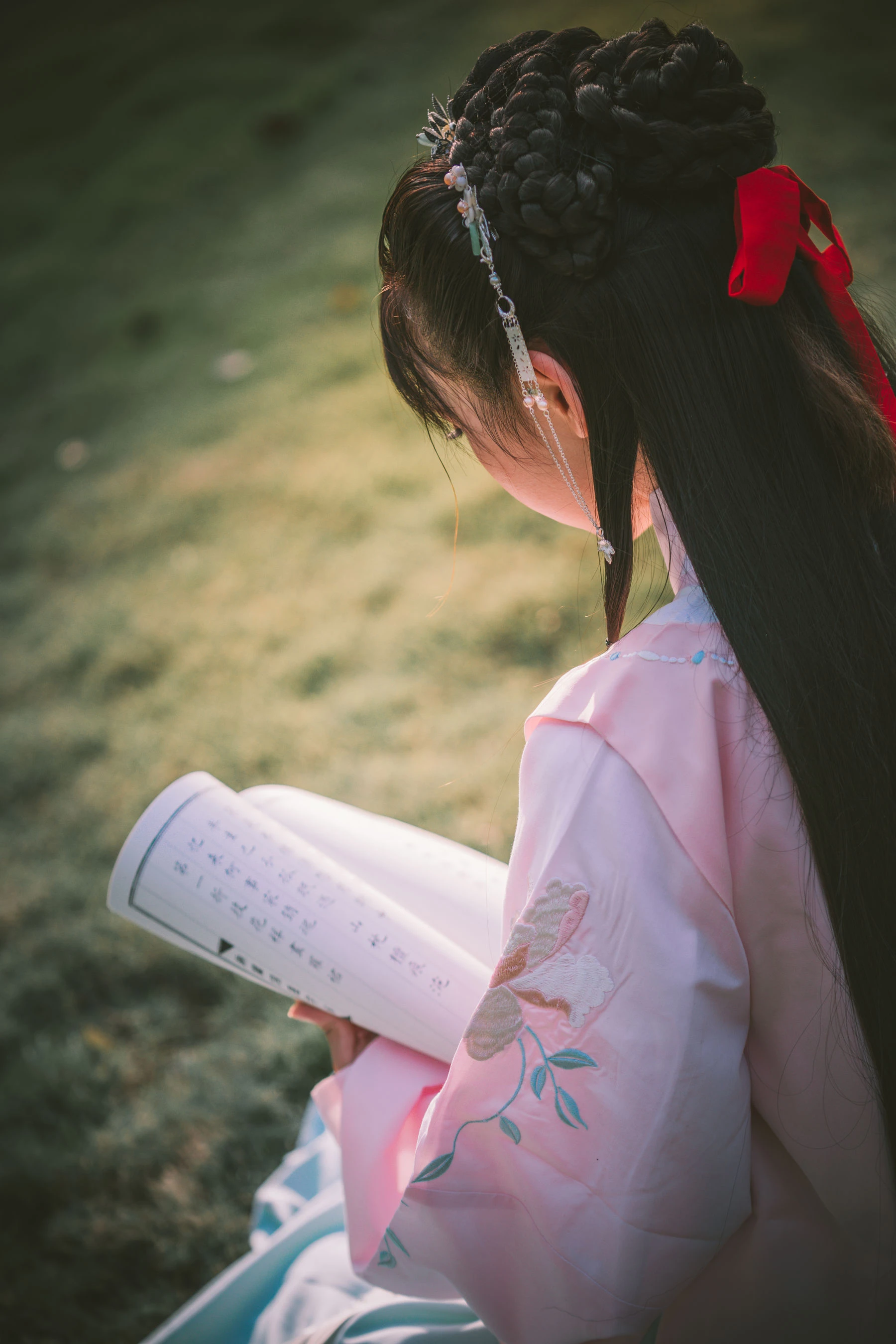 [甜心]徐雨彤徐雨彤私房珍藏圖集：時尚神韻釋放美胸誘惑演繹寫真大片 - 13
