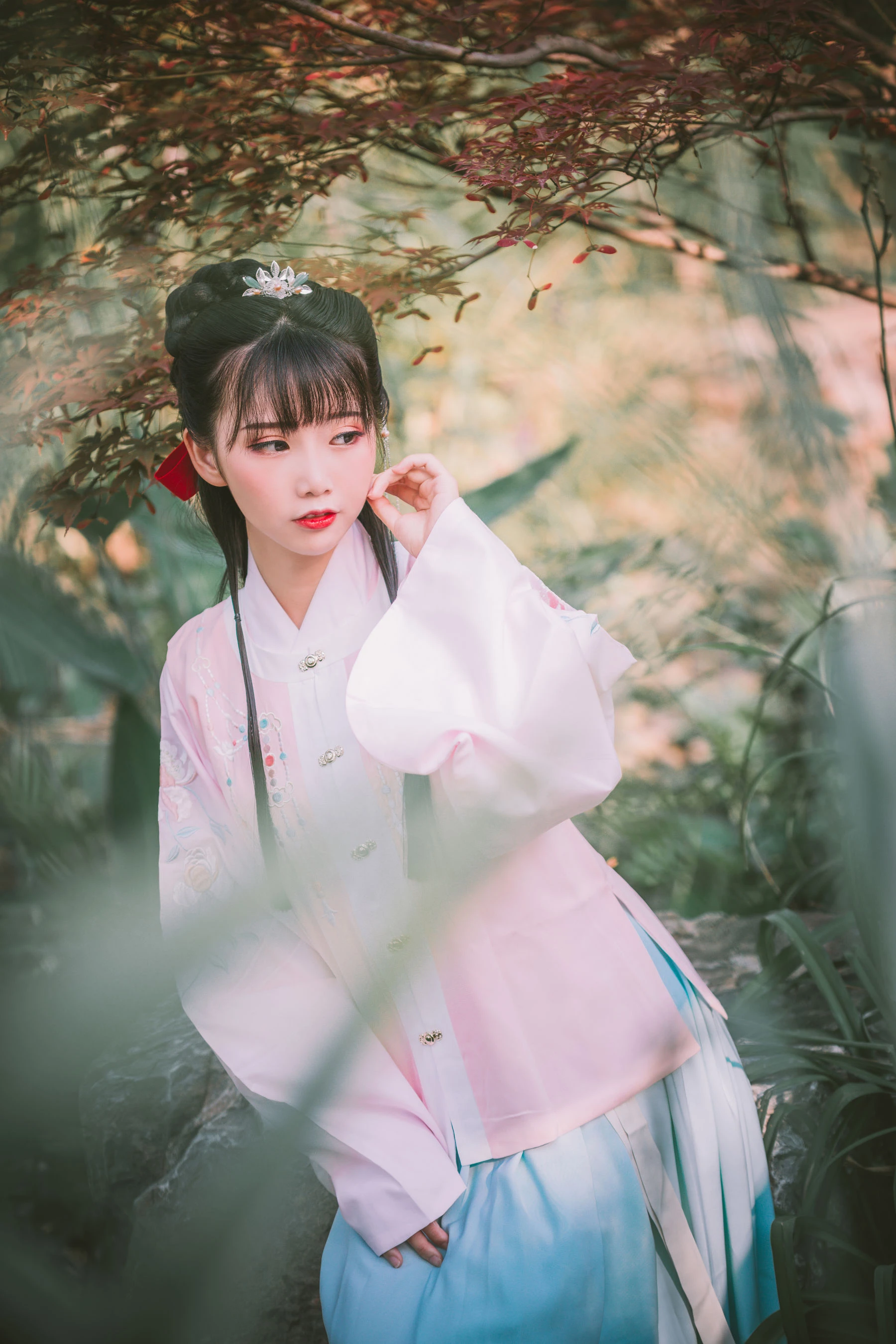 [甜心]徐雨彤徐雨彤私房珍藏圖集：時尚神韻釋放美胸誘惑演繹寫真大片 - 4