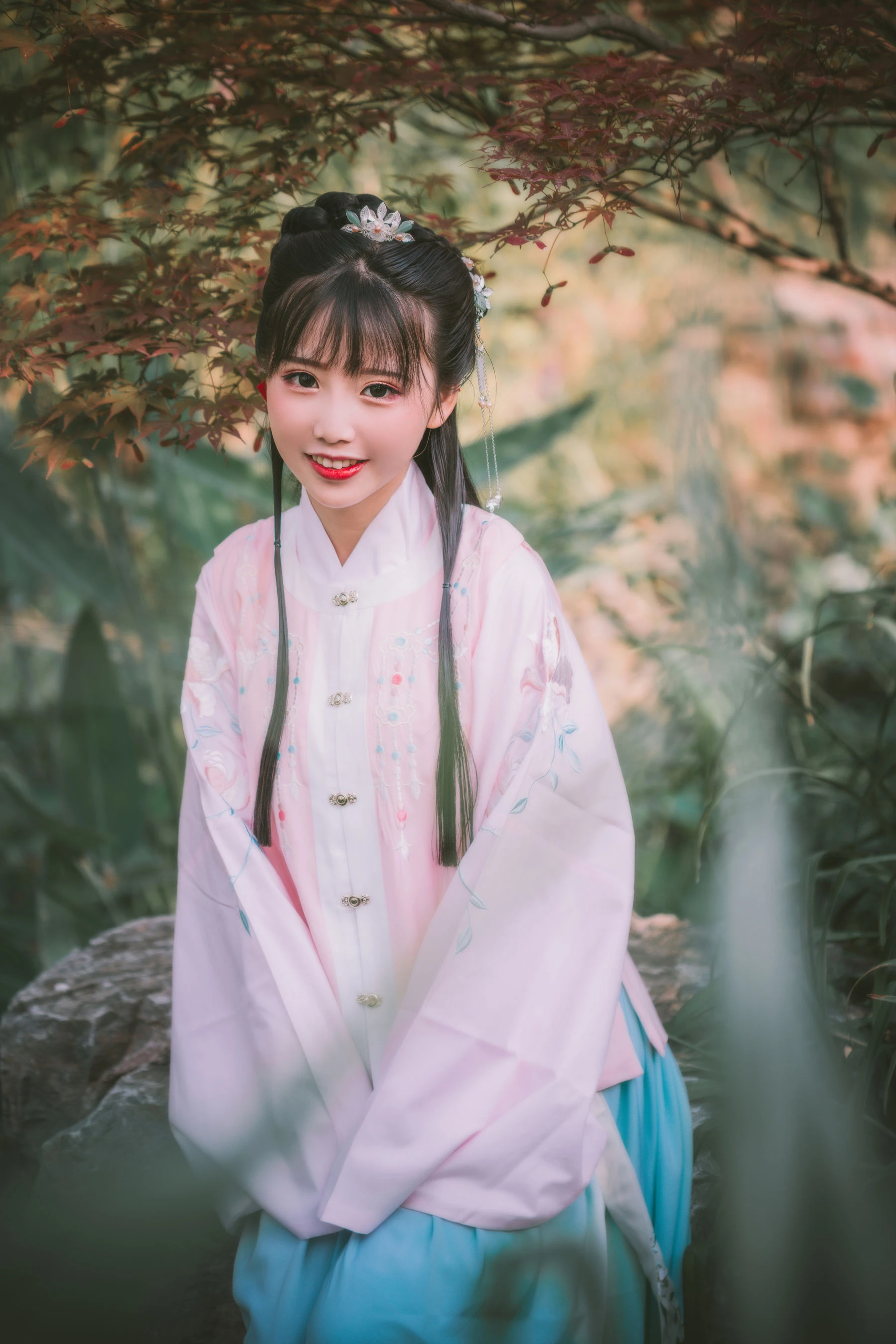 [甜心]徐雨彤徐雨彤私房珍藏圖集：時尚神韻釋放美胸誘惑演繹寫真大片 - 5