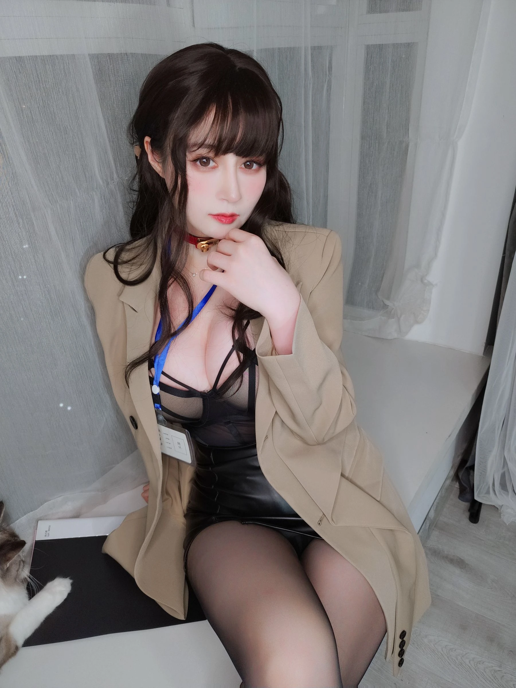 [主播]馮雨晴首發圖集作品：寫真館攝影優雅凸顯馮雨晴美胸曲線風情綻放寫真集 - 14
