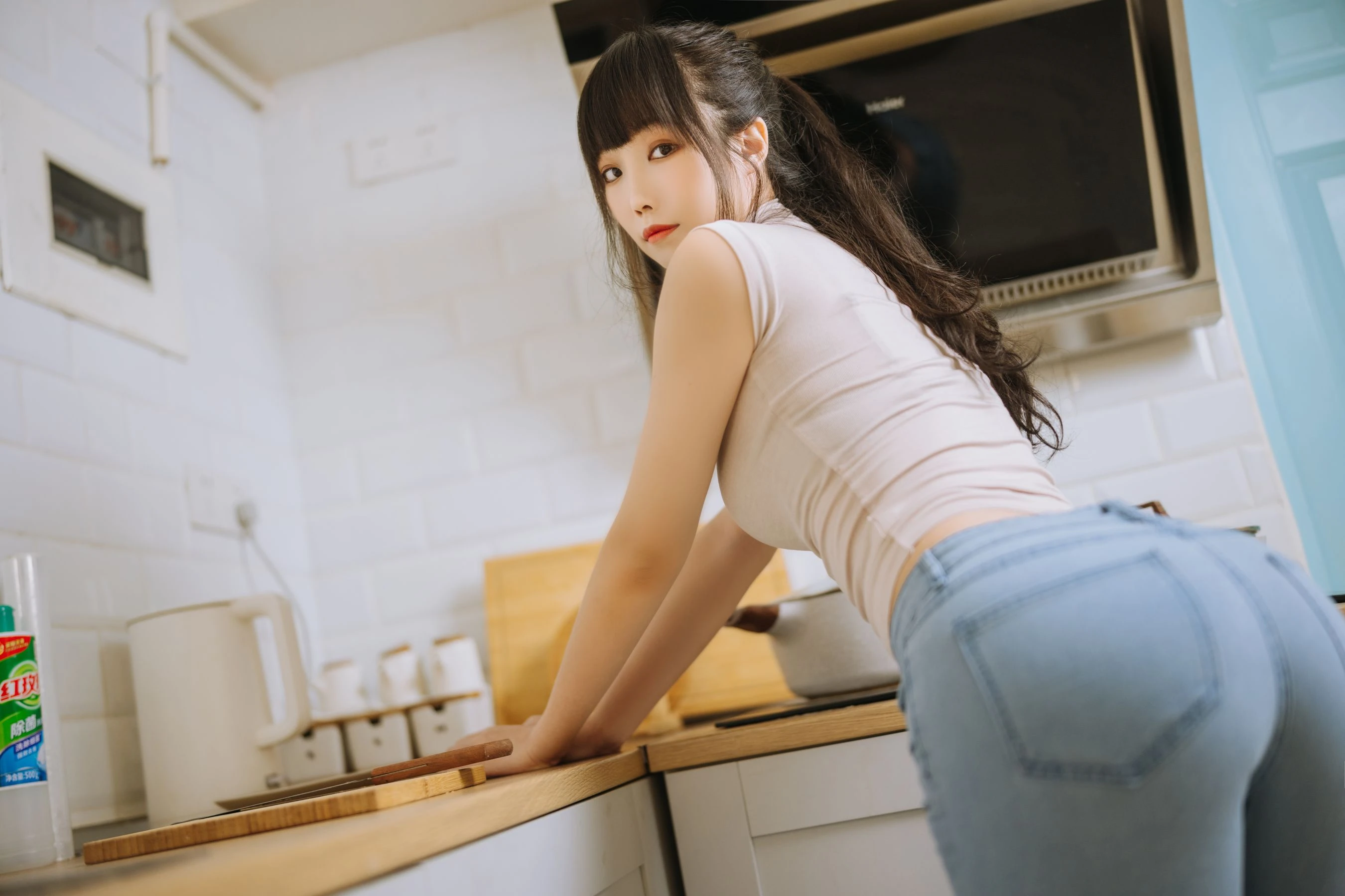 [嫩模]郭心怡郭心怡火辣氣質作品大賞：自然光珍藏作品演繹翹臀誘惑美學 - 11