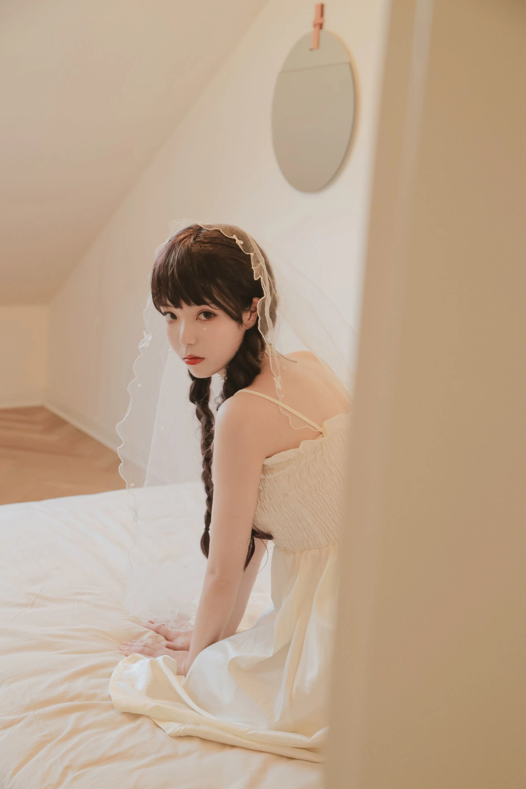 [美女]韓雅靜大片圖集精選：韓雅靜甜美氣質於街拍凸顯美胸曲線精選攝影 - 21