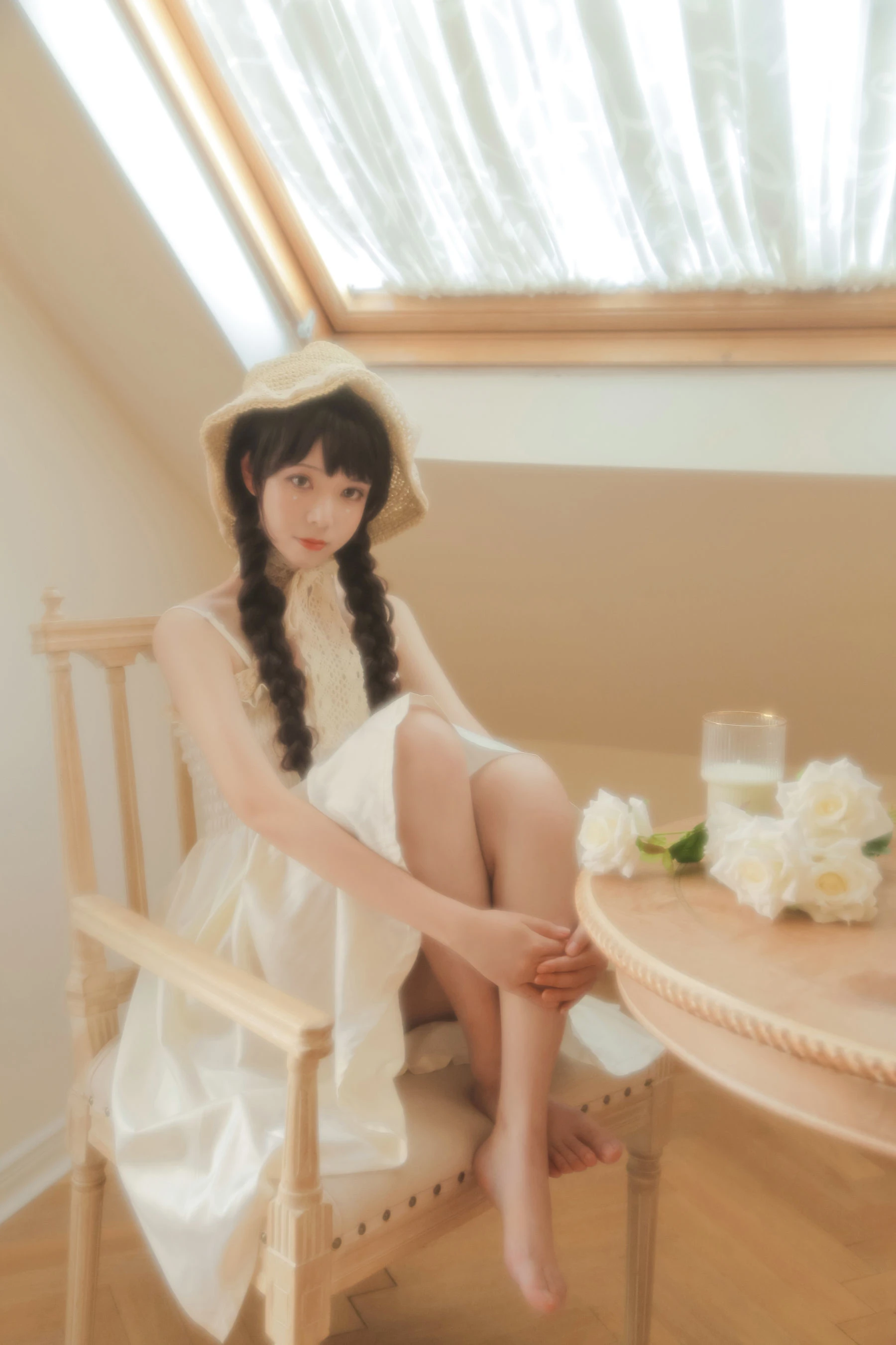 [美女]韓雅靜大片圖集精選：韓雅靜甜美氣質於街拍凸顯美胸曲線精選攝影 - 22