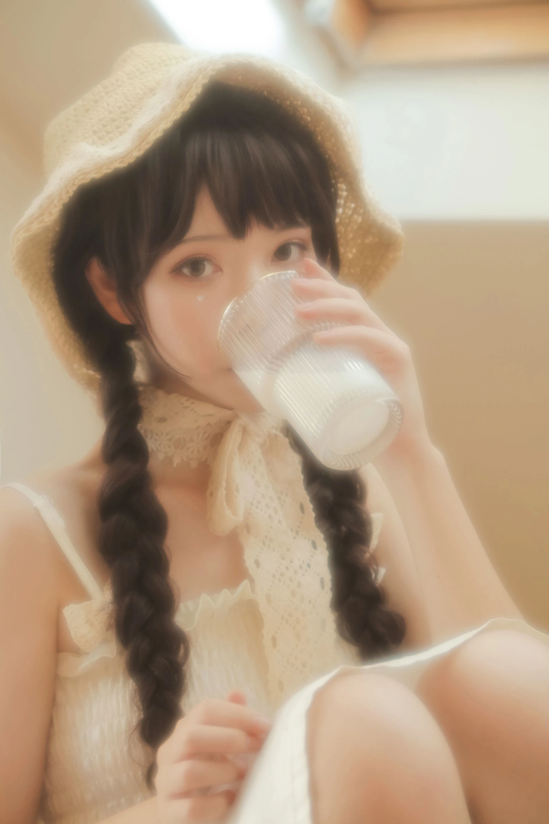 [美女]韓雅靜大片圖集精選：韓雅靜甜美氣質於街拍凸顯美胸曲線精選攝影 - 5