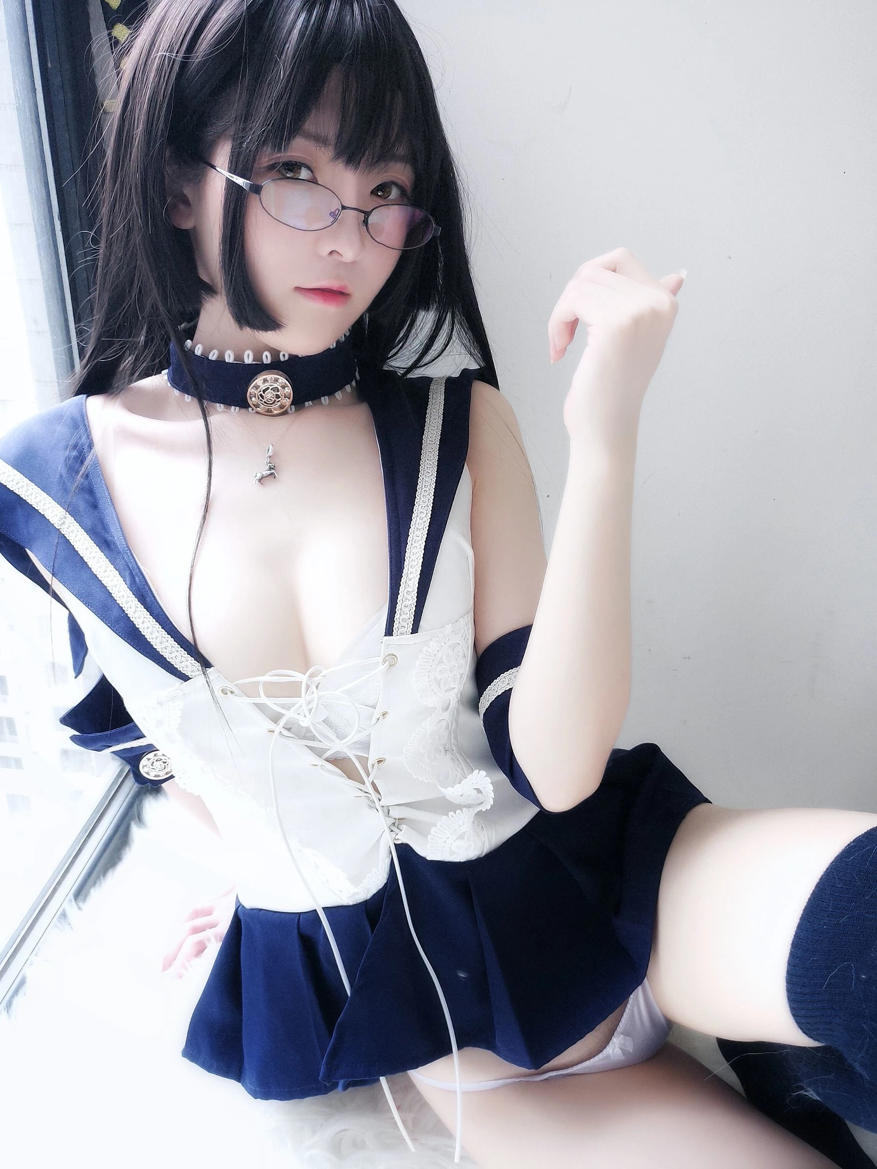 [校花]徐靜雅圖集攝影大師作：徐靜雅性感於戶外凸顯身材風採珍藏演繹 - 8
