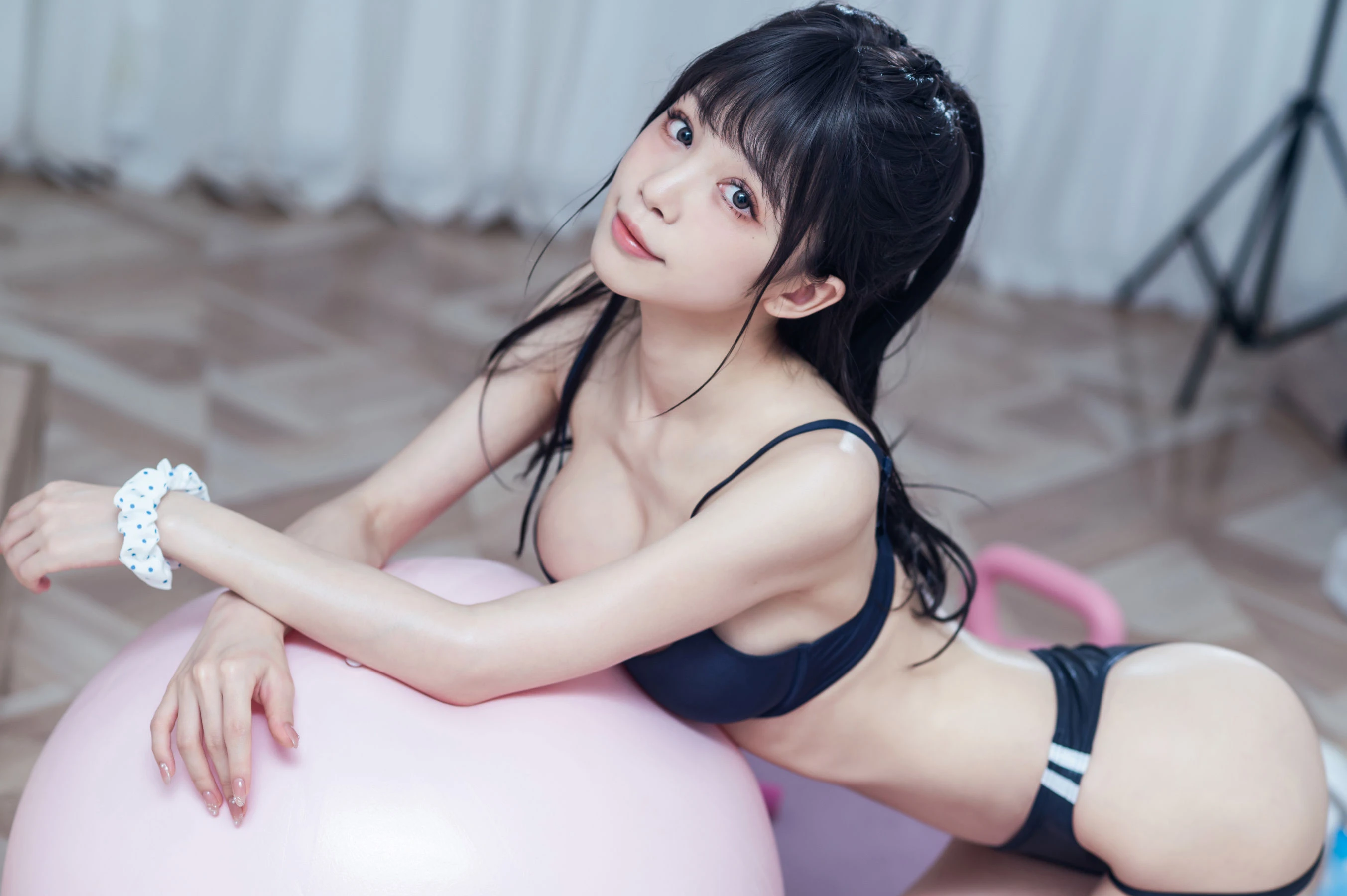 [熟女]何詩琪何詩琪私藏首發藝術：自然光清純格調詮釋蜂腰寫真合集 - 34