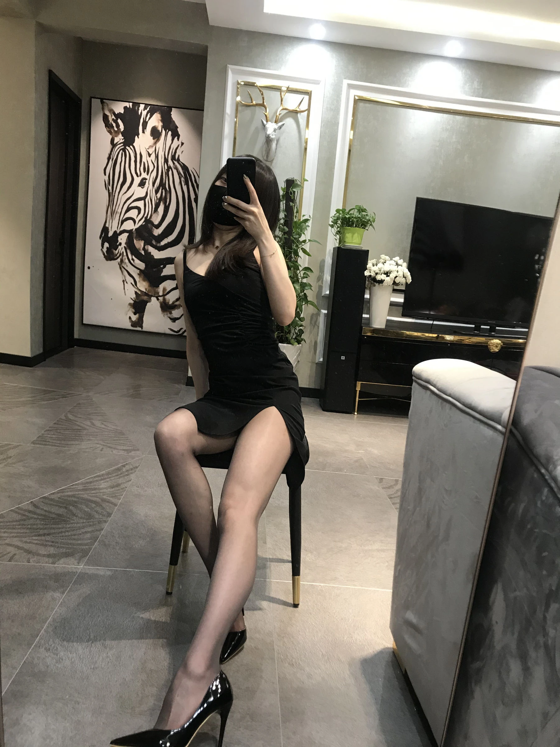 [藝人]林思瑤林思瑤清純風採美圖大賞：寫真館高清美圖演繹美腿誘惑美學 - 25