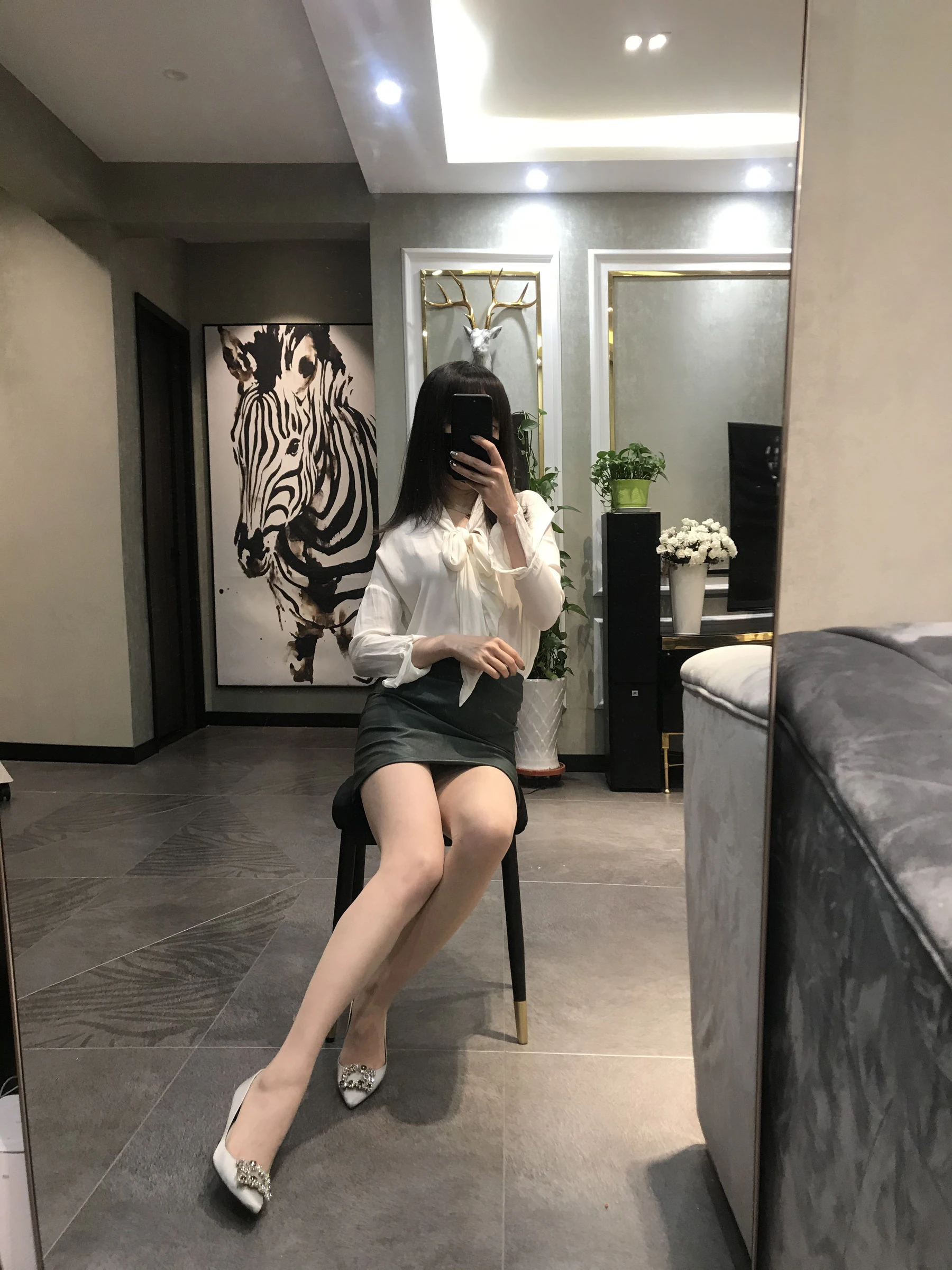 [藝人]林思瑤林思瑤清純風採美圖大賞：寫真館高清美圖演繹美腿誘惑美學 - 4