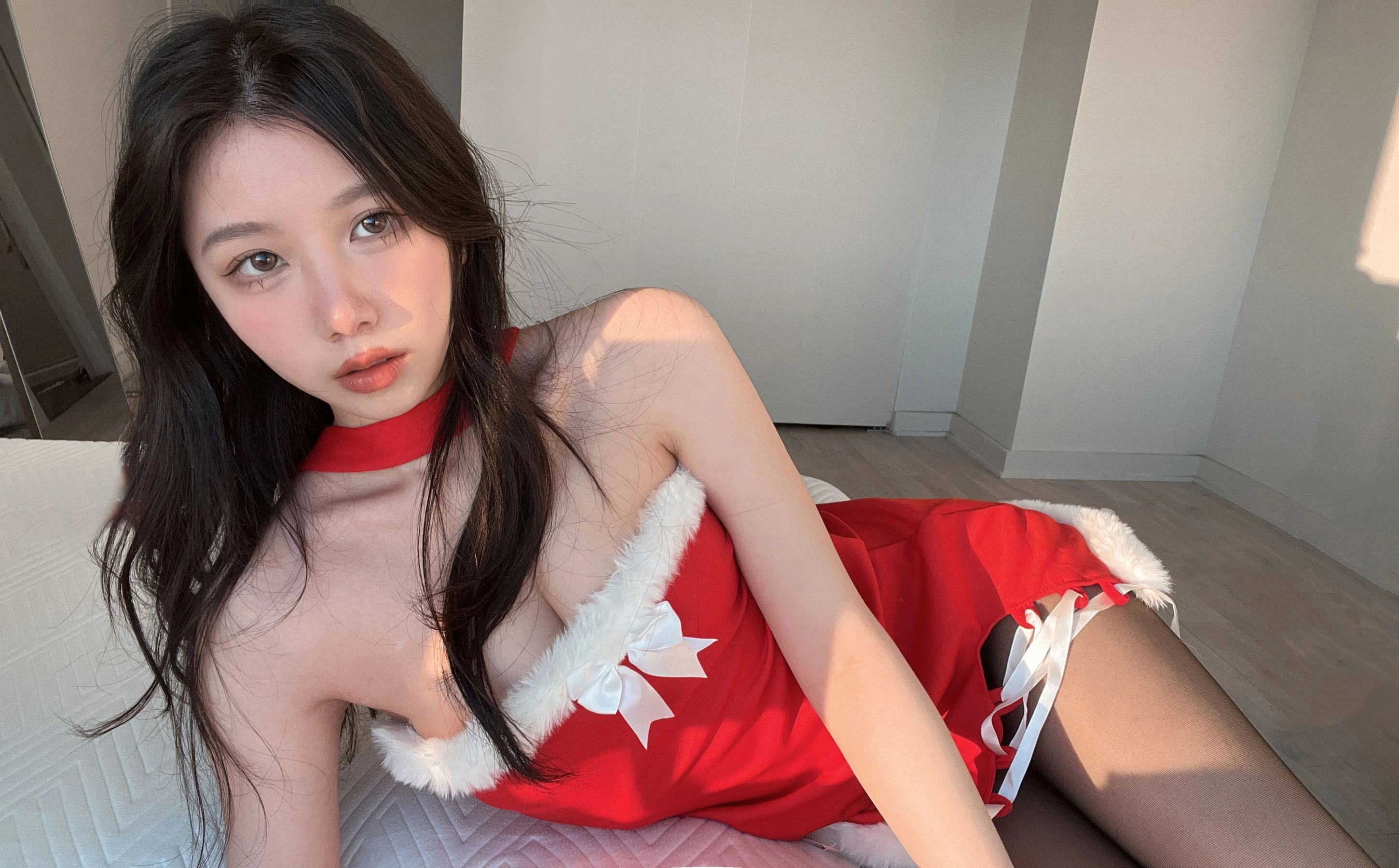 [美女]吳雅婷吳雅婷街拍獨家寫真：優雅氣質釋放身材誘惑釋放寫真大片 - 3