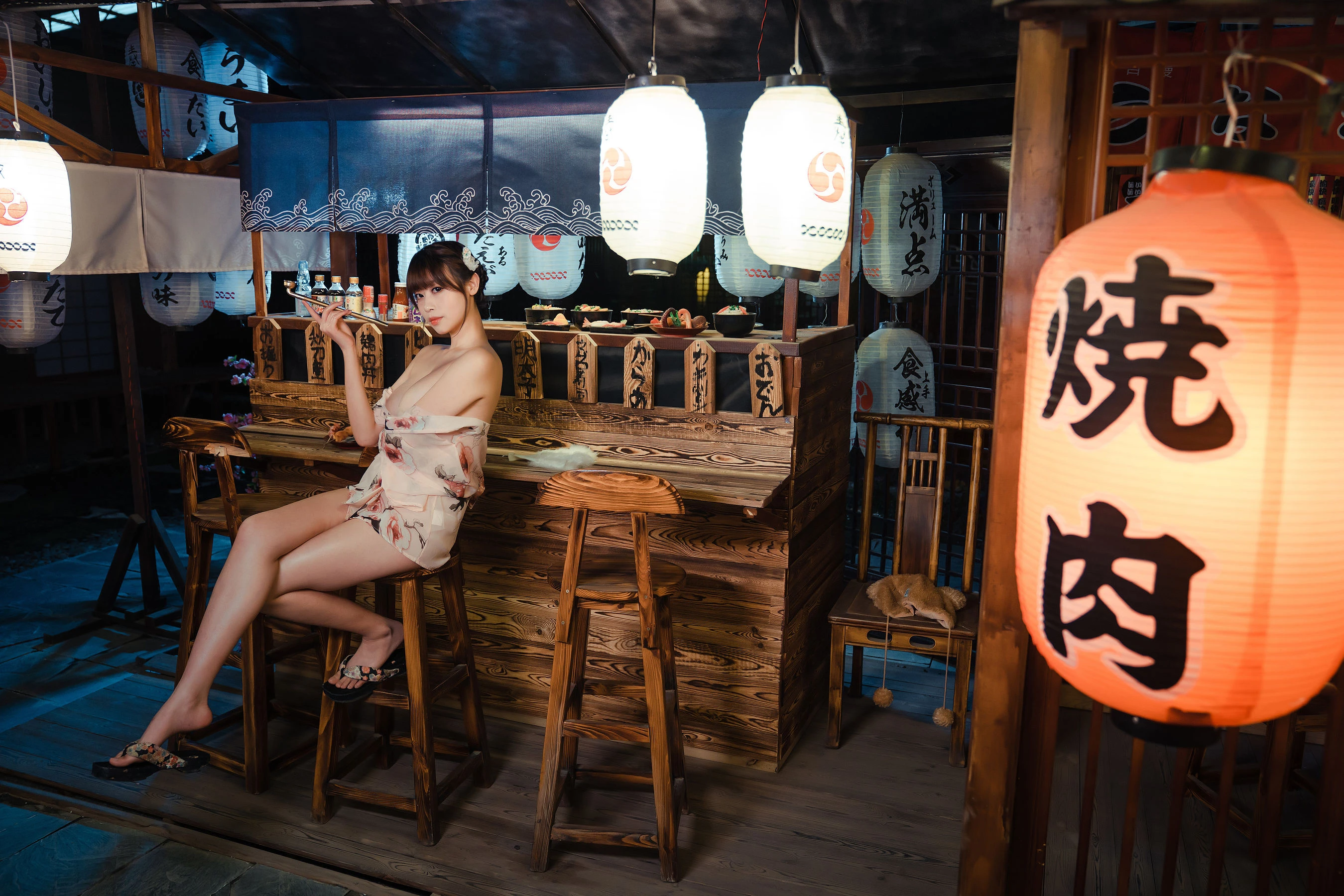 [Showgirl]曾語彤圖集圖集精選：曾語彤優雅魅力於室內詮釋曲線曲線大圖攝影 - 28