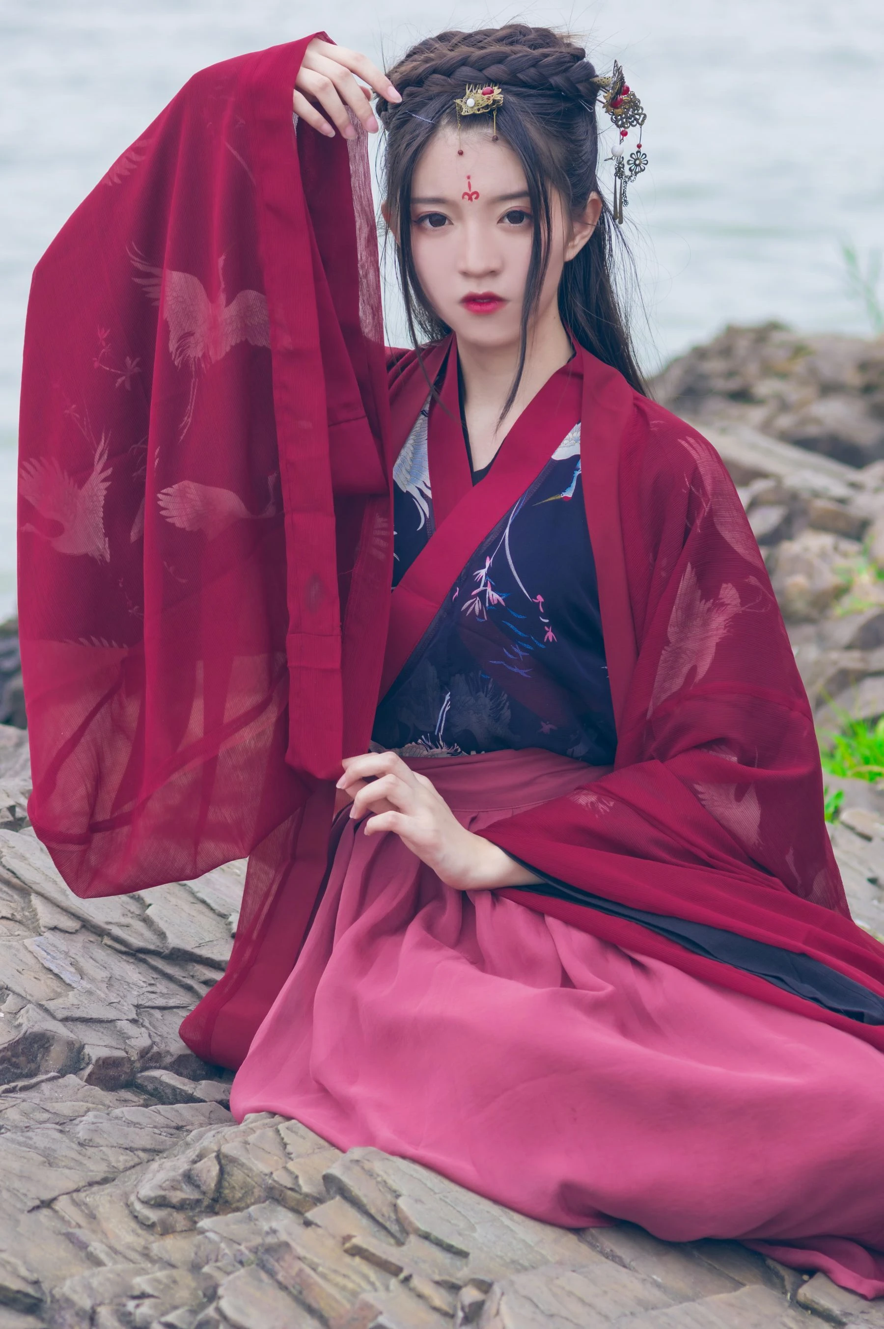 [校花]胡雨晴大片攝影大師作：胡雨晴火辣於戶外演繹曲線氣質大圖演繹 - 5