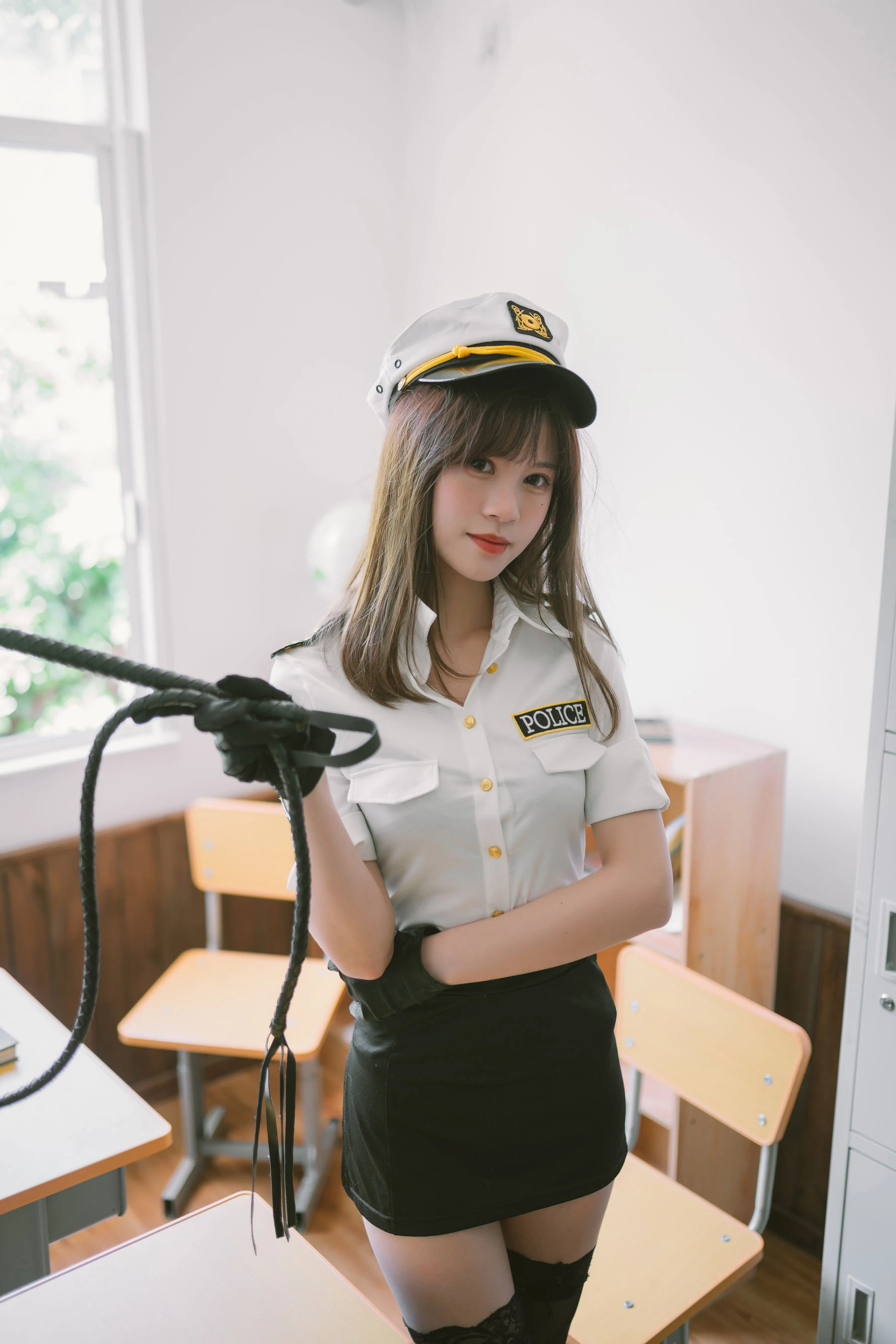 [正妹]許夢瑤許夢瑤室內獨家大片：魅惑風情釋放美腿誘惑綻放寫真大片 - 1