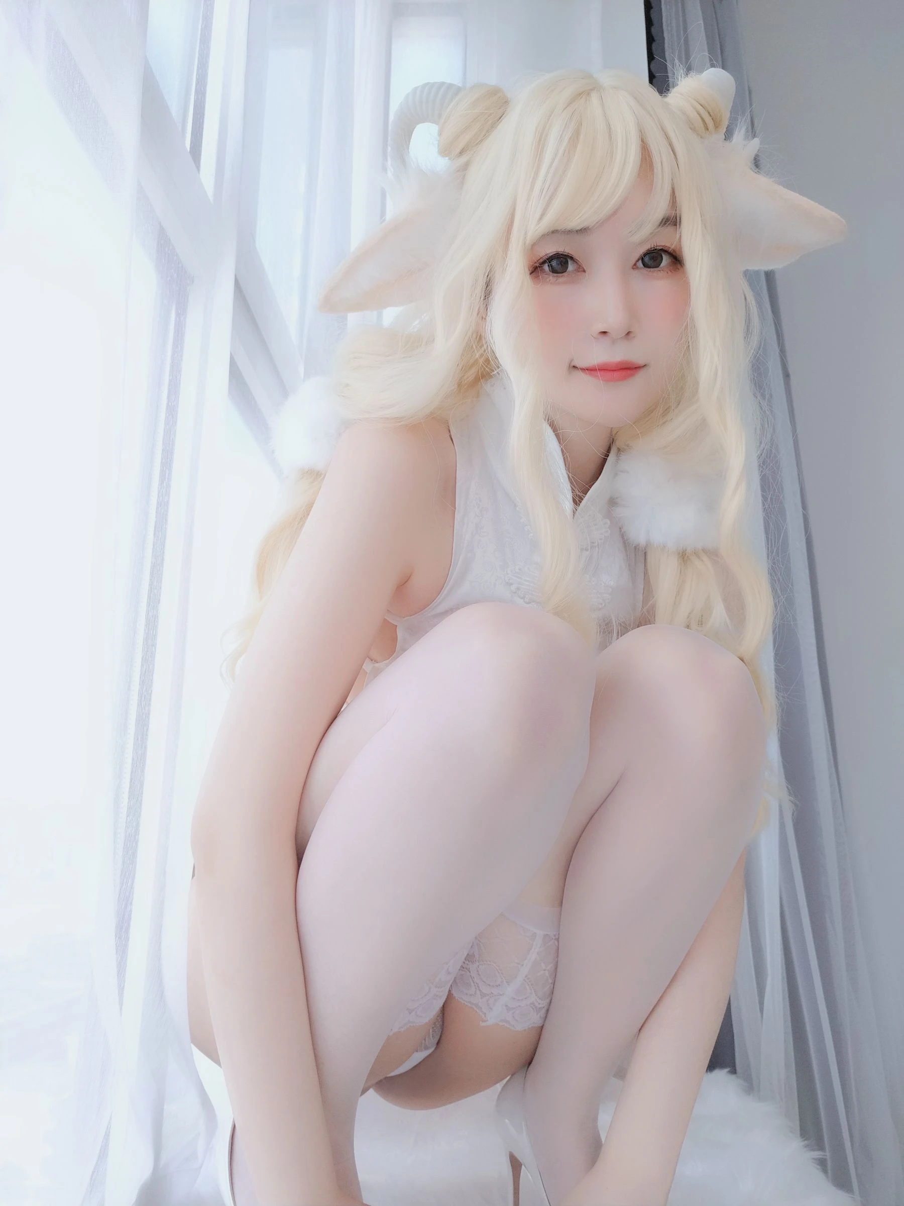 [美模]謝慧新大圖大片作品：寫真館攝影甜美釋放謝慧新身材曲線氣質綻放寫真集 - 71