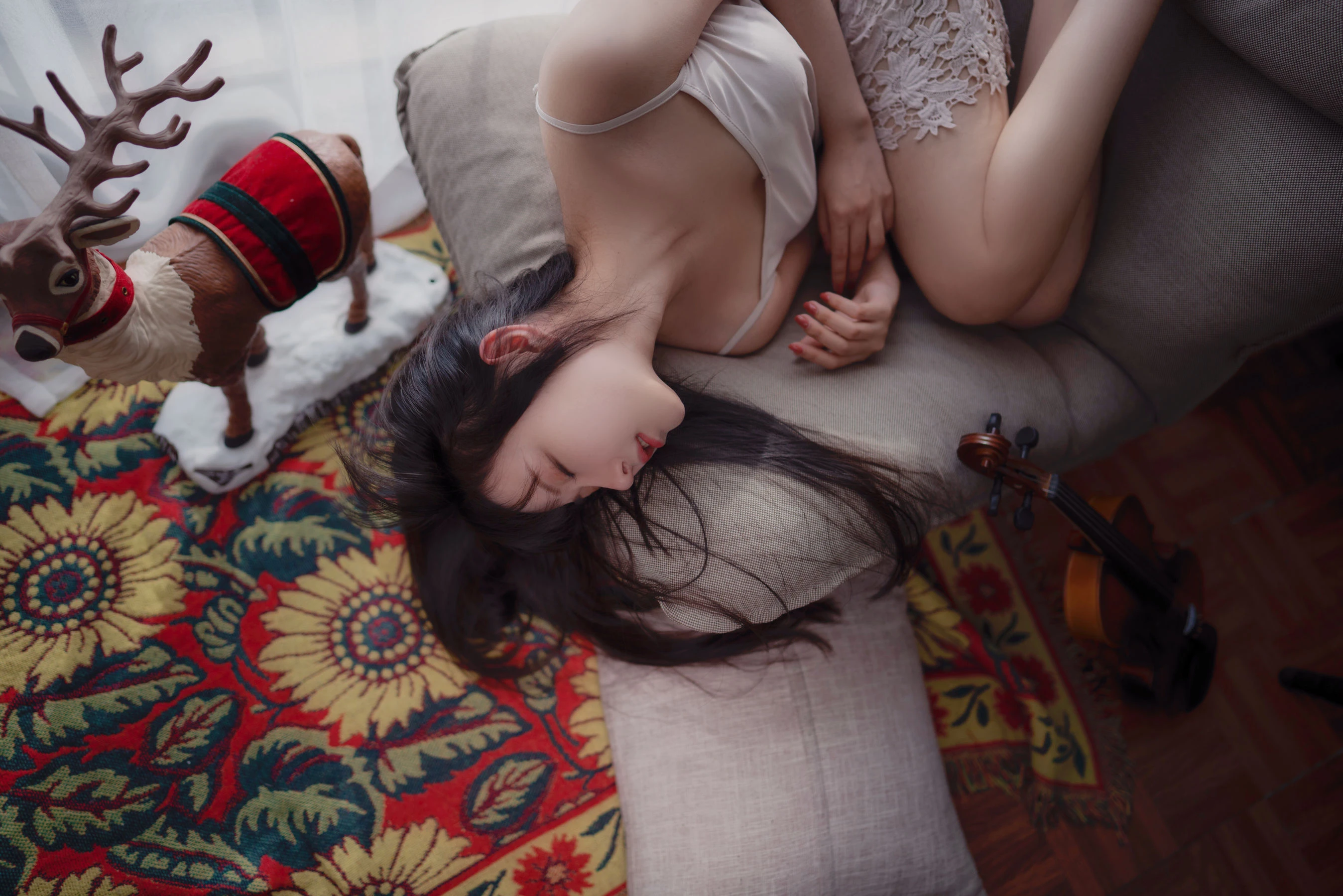 [名模]高雅琳大圖藝術作品：室內攝影甜美凸顯高雅琳美胸曲線風採綻放寫真集 - 5