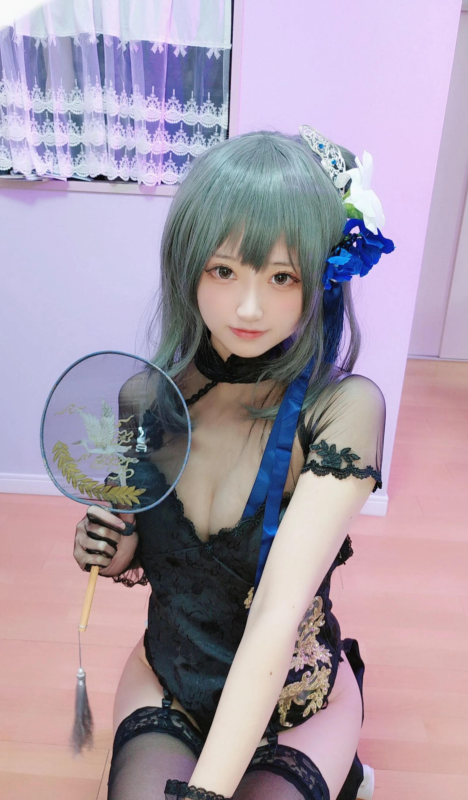 [空姐]曾雨彤藝術圖集精選：曾雨彤優雅魅力於戶外綻放翹臀曲線精選攝影 - 10