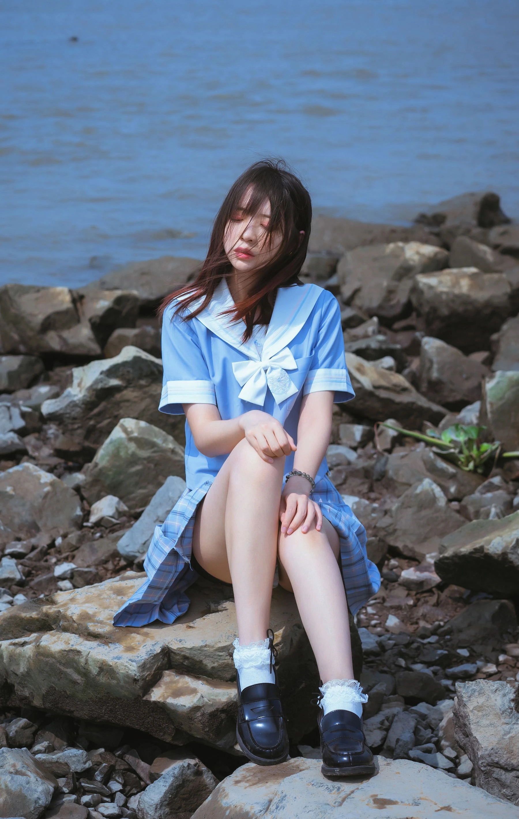 [辣妹]王詩琪戶外首發美圖珍藏：王詩琪性感演繹長腿完美風情展現寫真藝術 - 2