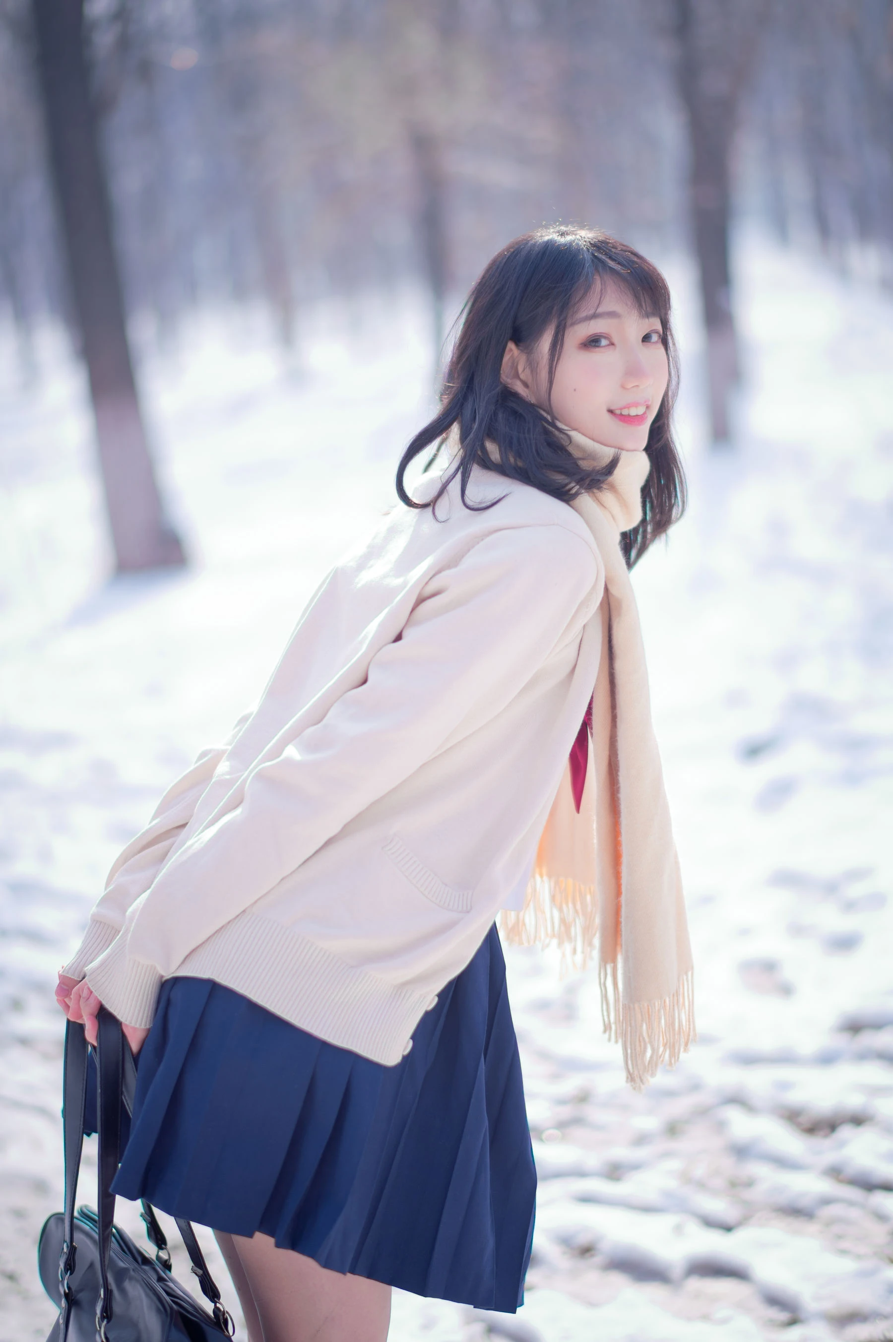 [熟女]李詩涵獨家戶外圖集藝術：李詩涵優雅神韻凸顯美腿完美曲線寫真 - 4