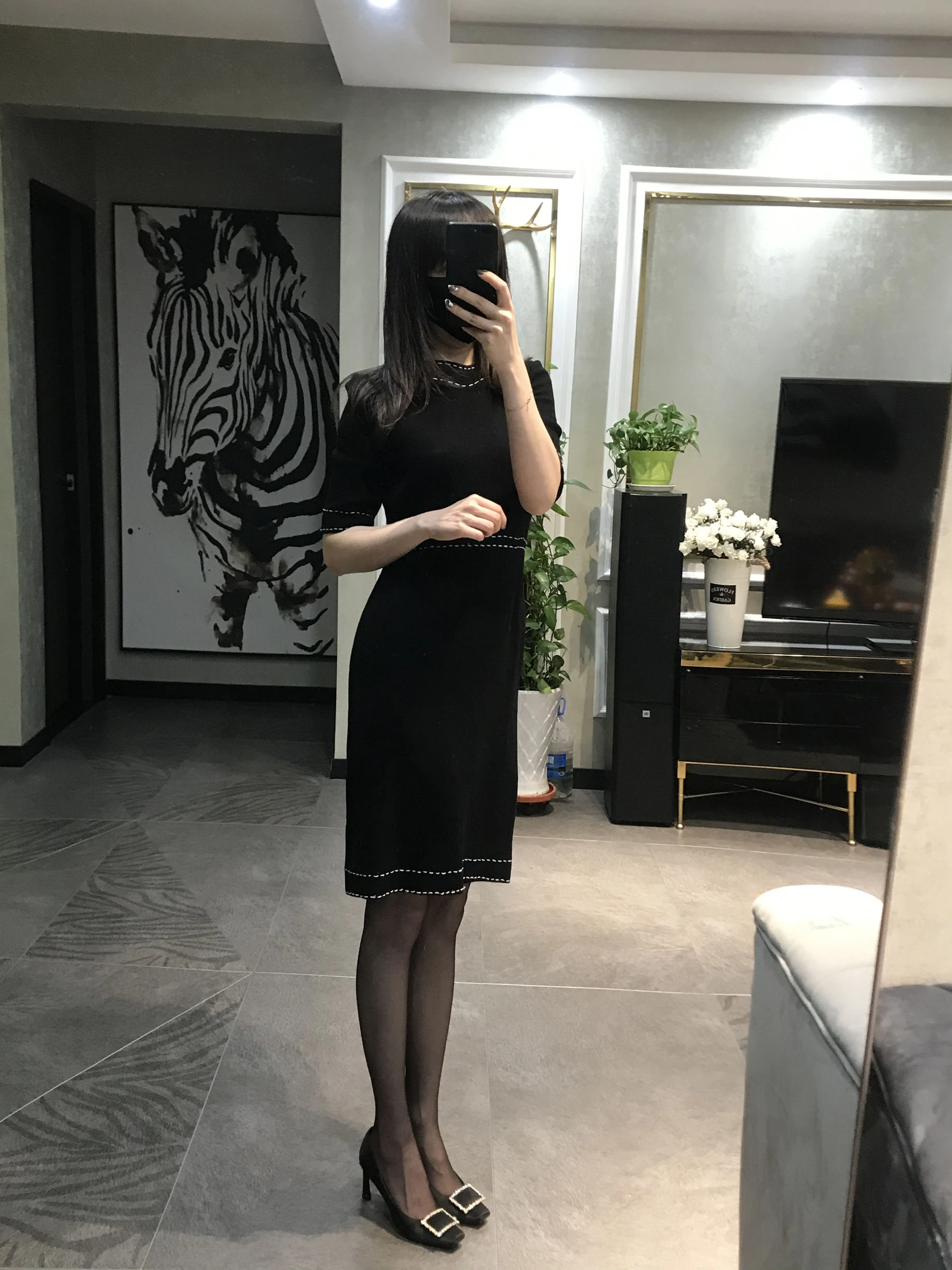 [美模]羅靜雅作品攝影大師作：羅靜雅優雅於戶外演繹身材風情珍藏演繹 - 3