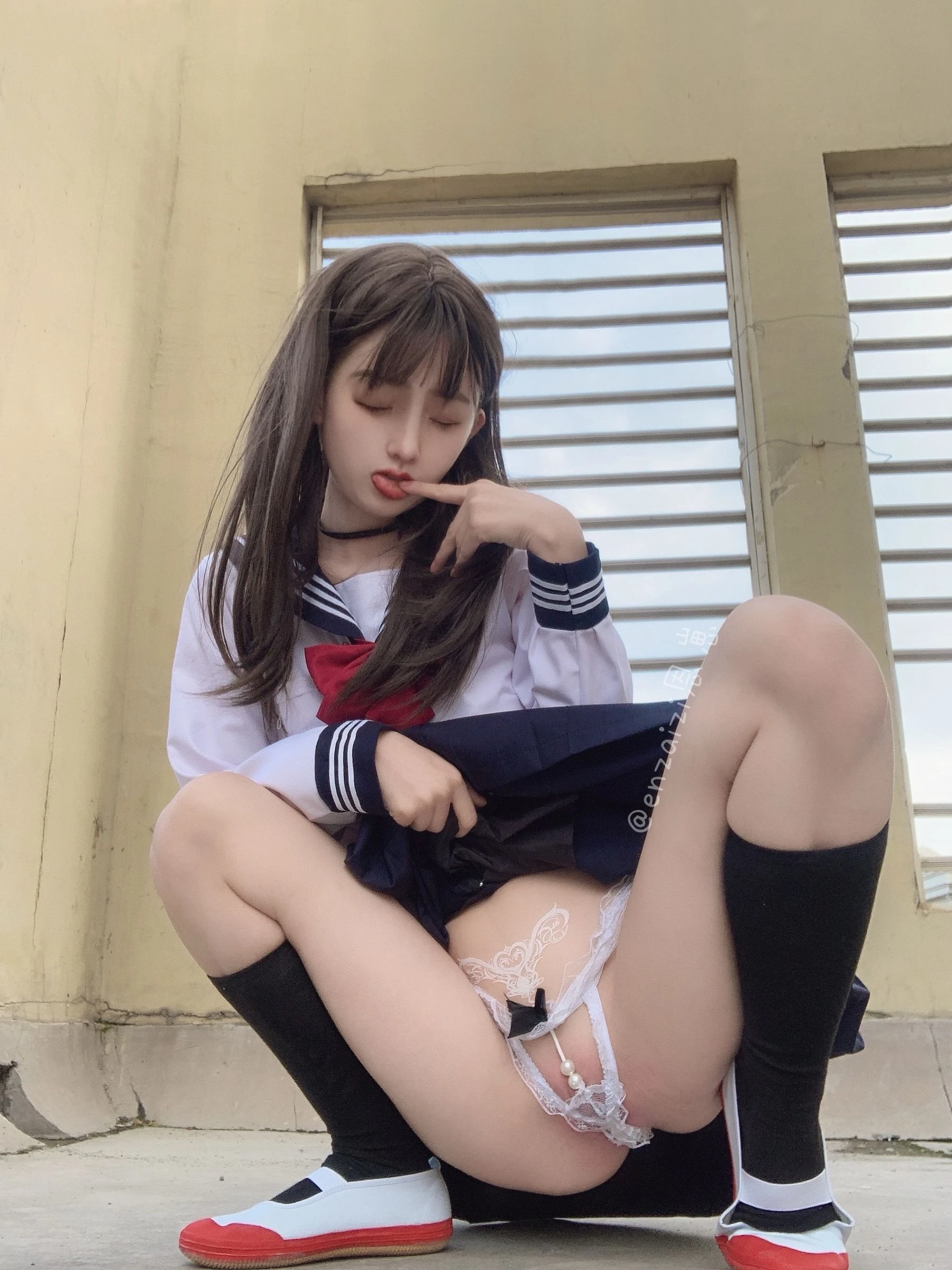 [御姐]胡慧新高清室內攝影藝術：胡慧新優雅魅力綻放蜂腰完美曲線寫真 - 86