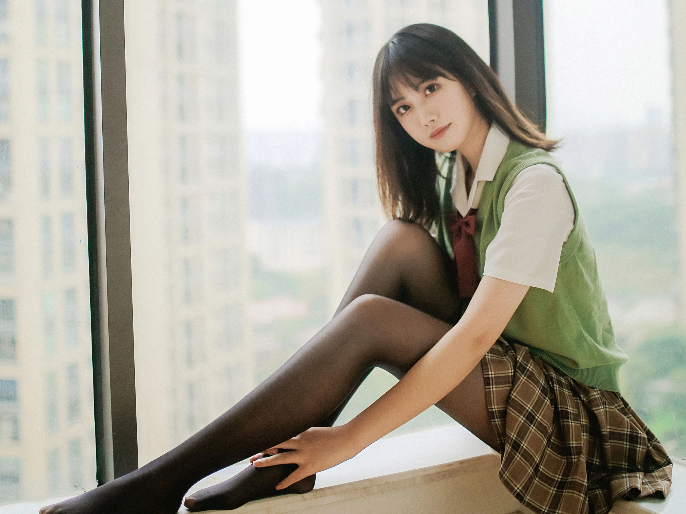 [Cosplay]李雅詩大片攝影大師作：李雅詩優雅於室內展現曲線神韻超清演繹 - 17