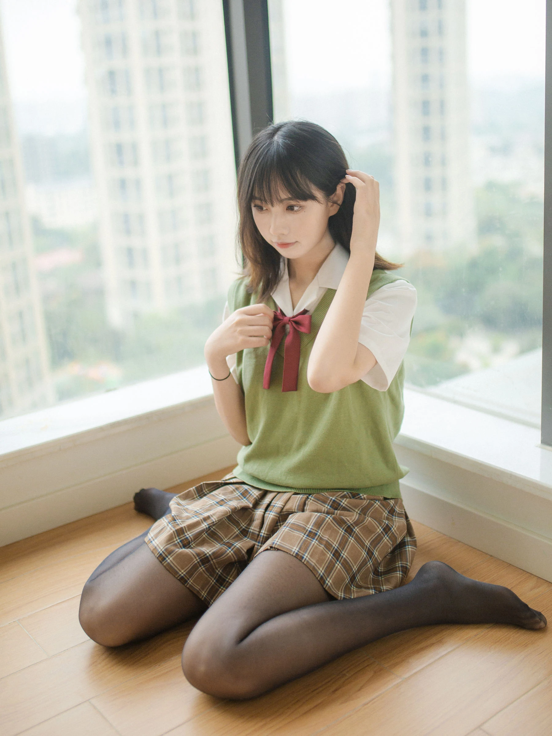 [Cosplay]李雅詩大片攝影大師作：李雅詩優雅於室內展現曲線神韻超清演繹 - 32