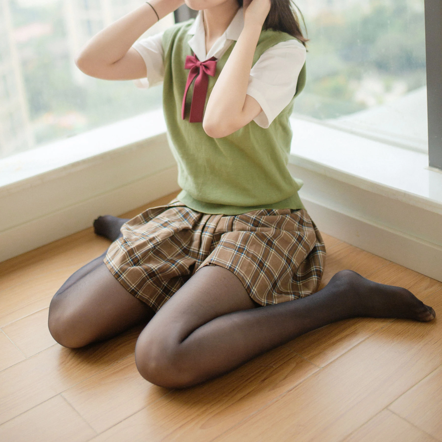 [Cosplay]李雅詩大片攝影大師作：李雅詩優雅於室內展現曲線神韻超清演繹 - 35