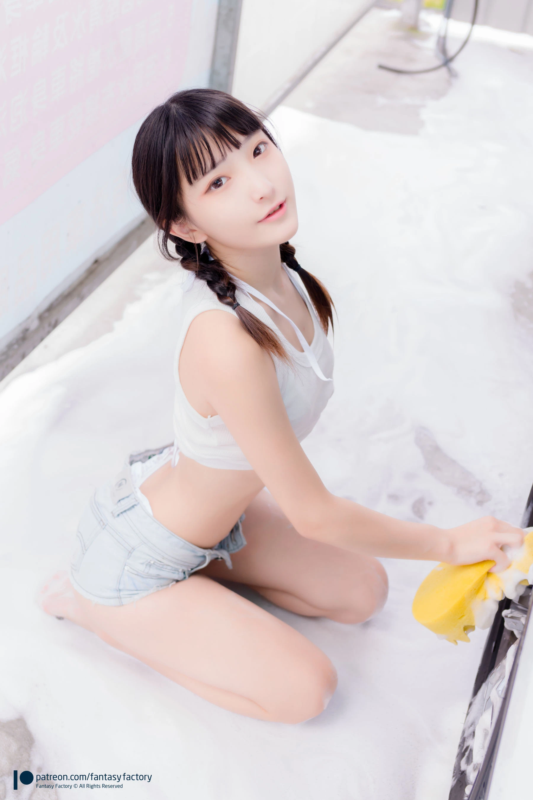 [正妹]張雅怡攝影攝影大師作：張雅怡時尚於室內凸顯蜂腰神韻首發演繹 - 54