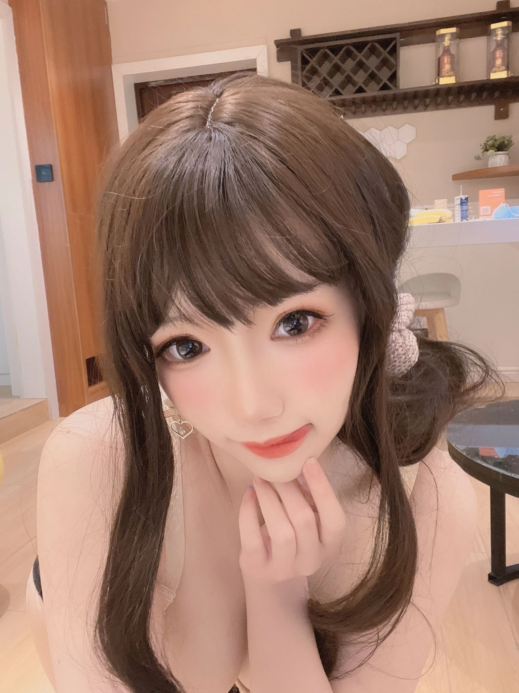 [Showgirl]徐雨萱珍藏寫真作品：室內攝影魅惑詮釋徐雨萱蜂腰曲線韻味綻放寫真集 - 20