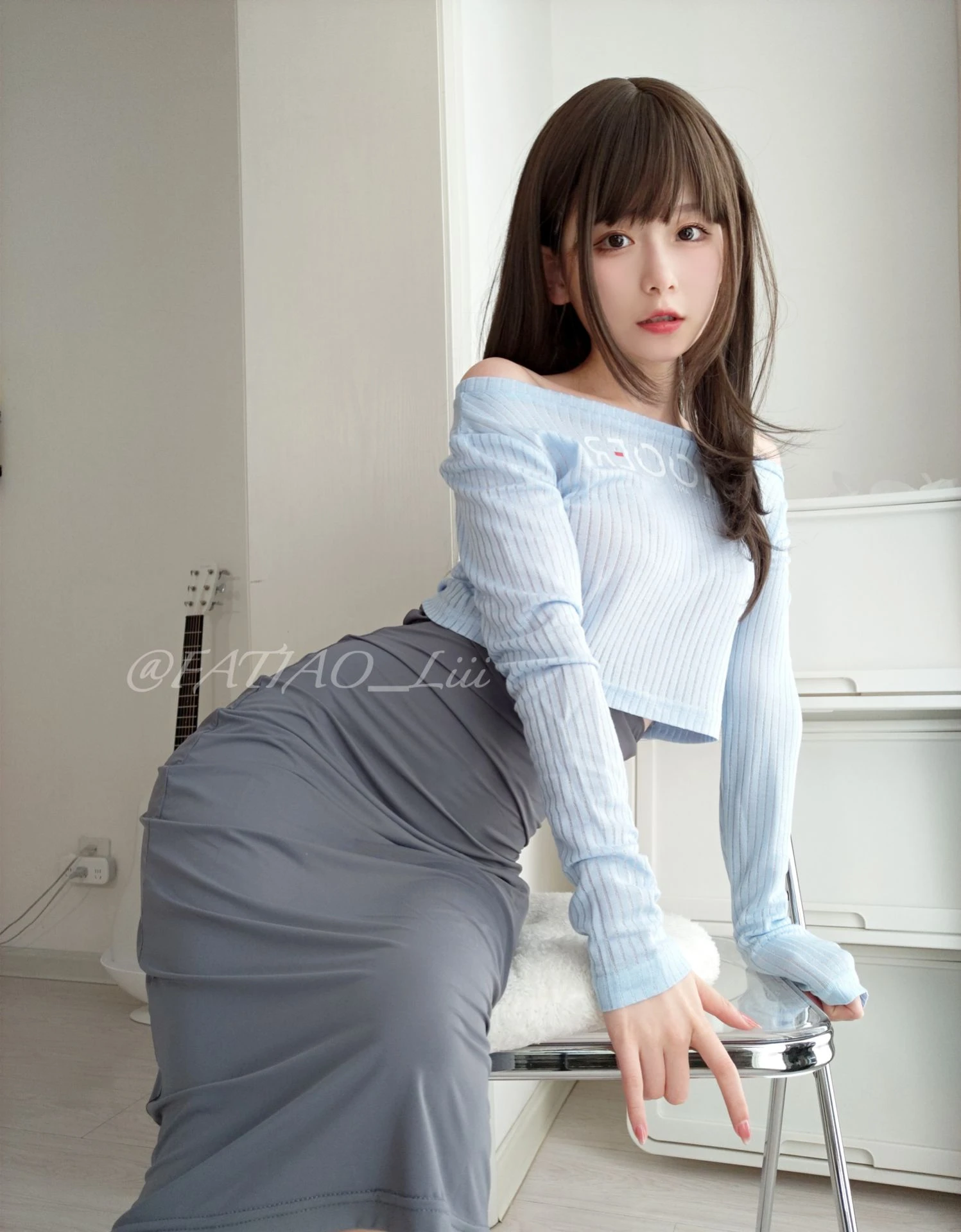 [紅人]曹雨婷首發藝術作品：戶外攝影性感釋放曹雨婷翹臀曲線魅力綻放寫真集 - 2