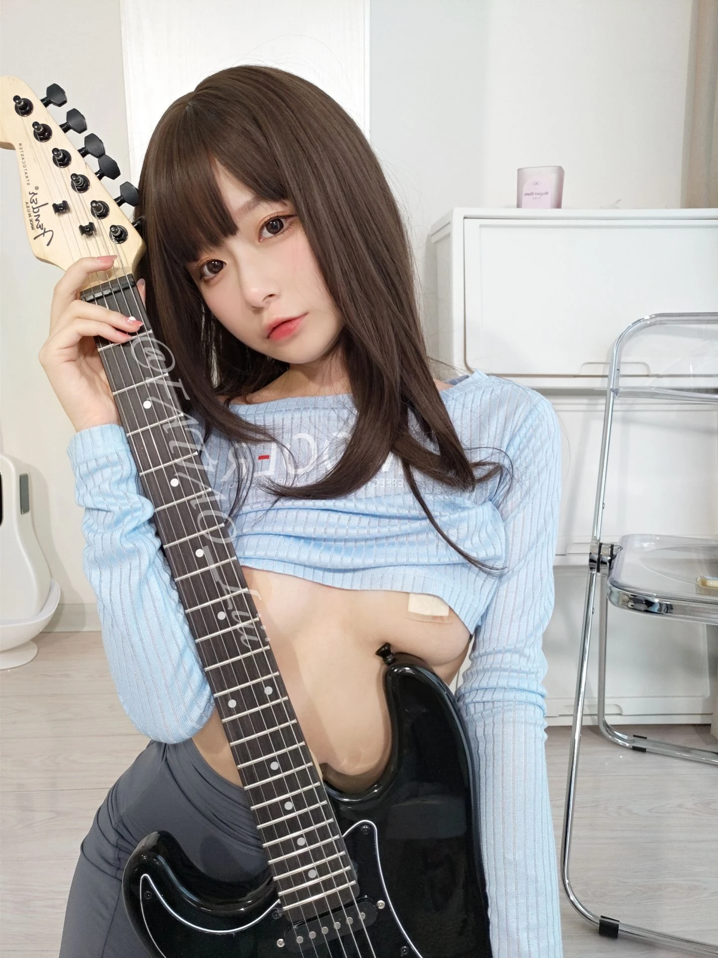 [紅人]曹雨婷首發藝術作品：戶外攝影性感釋放曹雨婷翹臀曲線魅力綻放寫真集 - 86