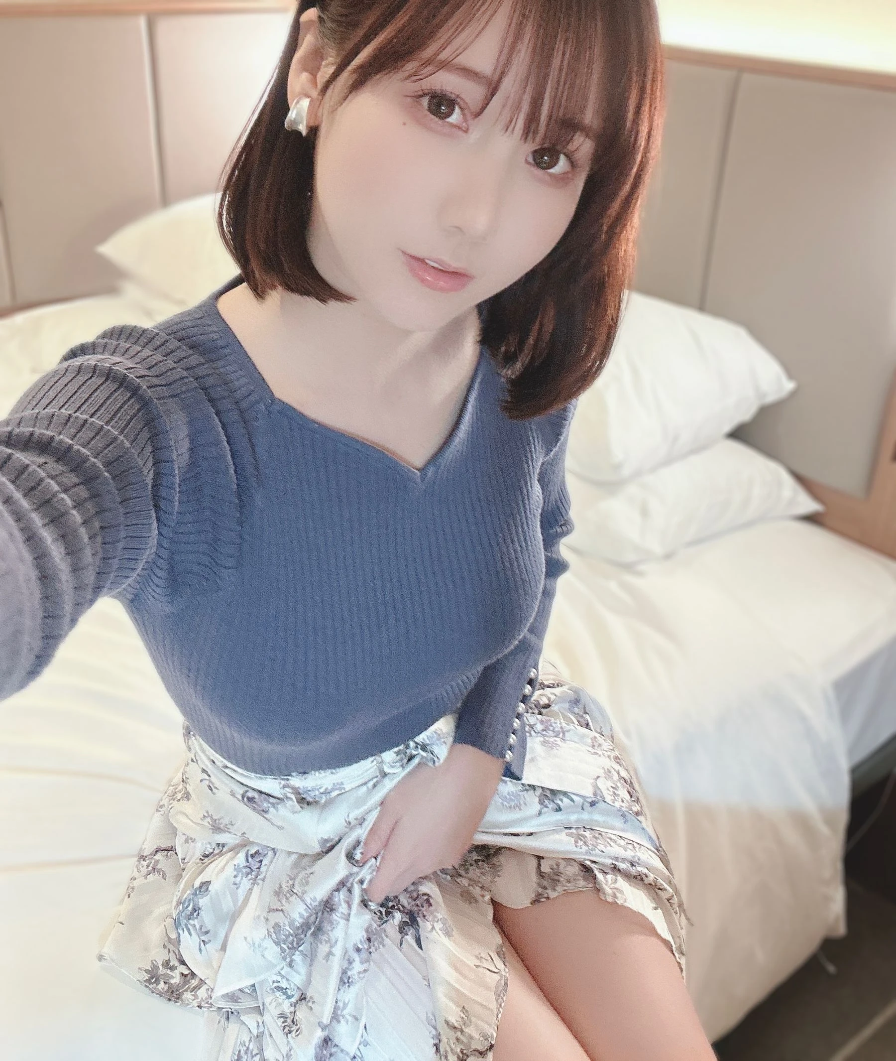 [美女]孫雅琳大圖室內大片藝術：孫雅琳清純風情綻放長腿完美曲線寫真 - 2