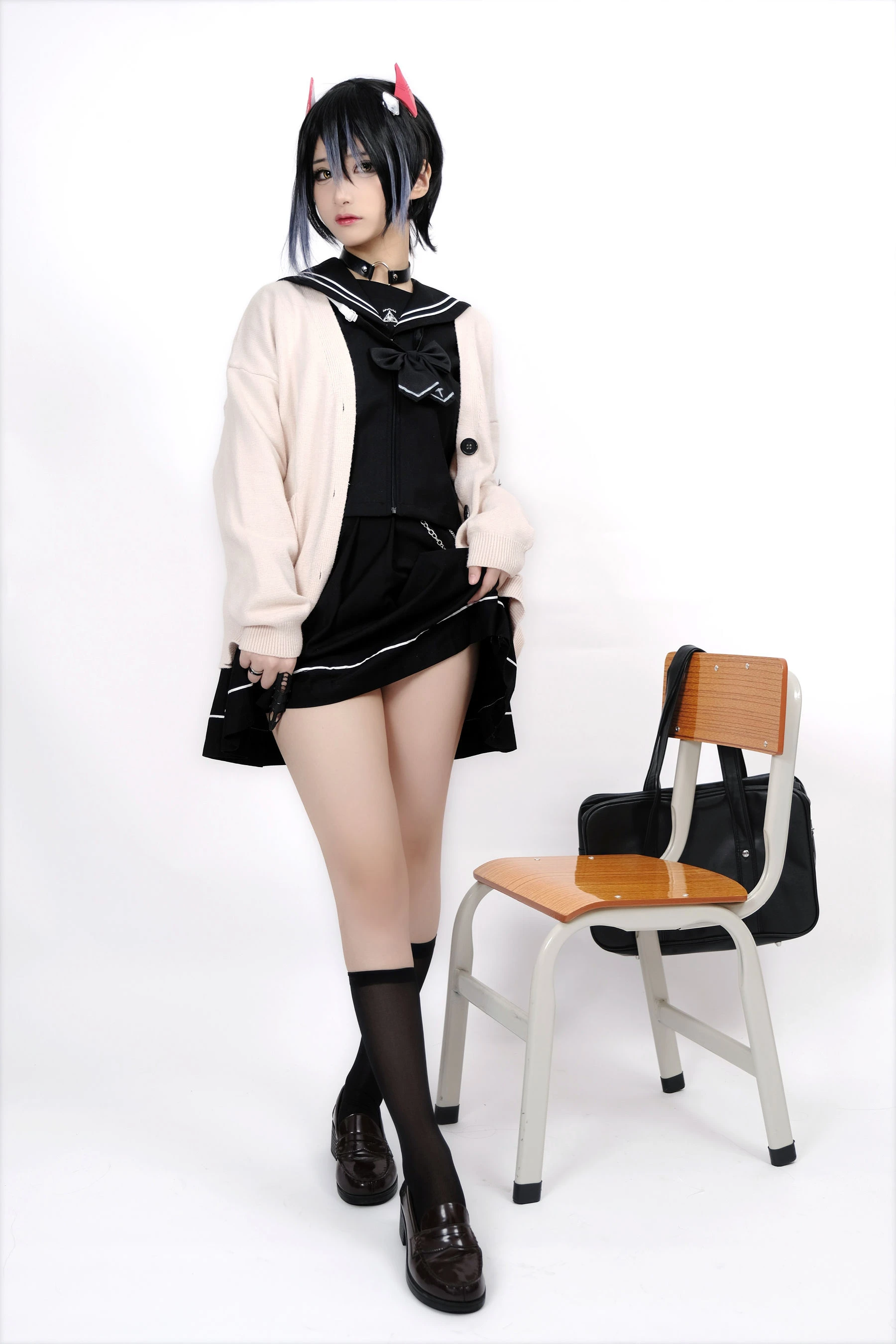 [正妹]鄧詩涵高清美圖作品：街拍攝影甜美釋放鄧詩涵美胸曲線風情綻放寫真集 - 14