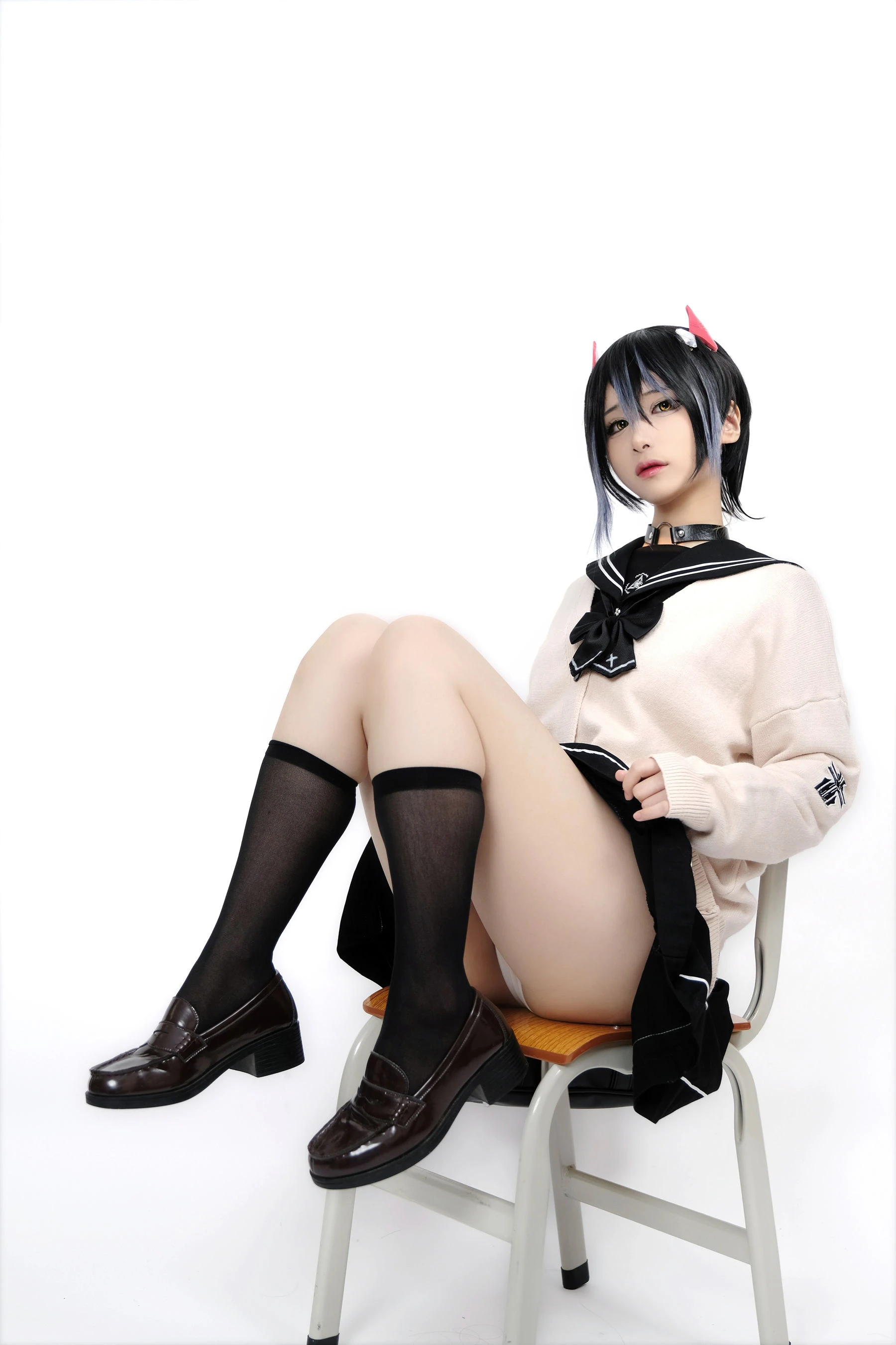 [正妹]鄧詩涵高清美圖作品：街拍攝影甜美釋放鄧詩涵美胸曲線風情綻放寫真集 - 9