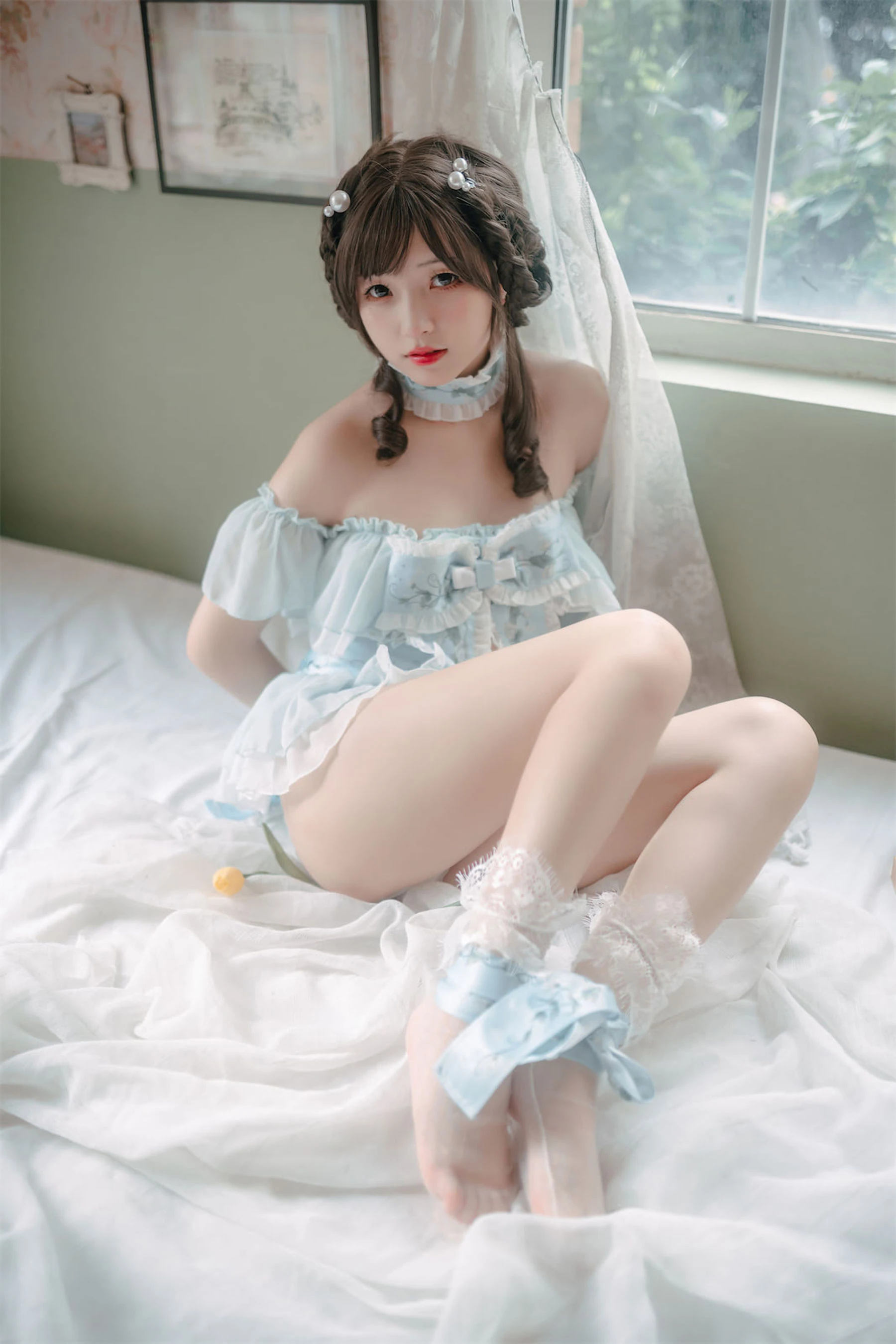 [小蘿莉]韓欣妍韓欣妍私藏高清圖集：攝影棚魅惑風情詮釋美腿寫真合集 - 14